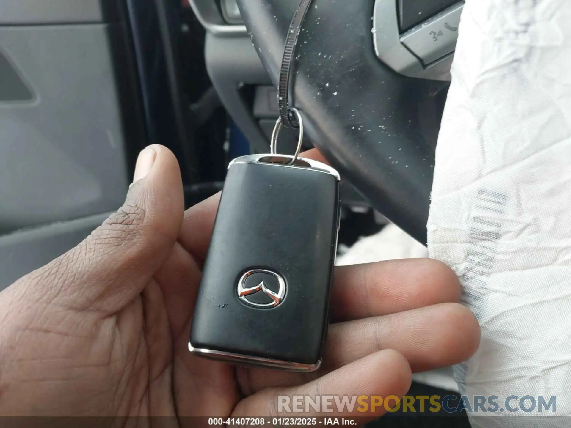 11 Photograph of a damaged car 3MVDMBBLXNM424992 MAZDA CX-30 2022