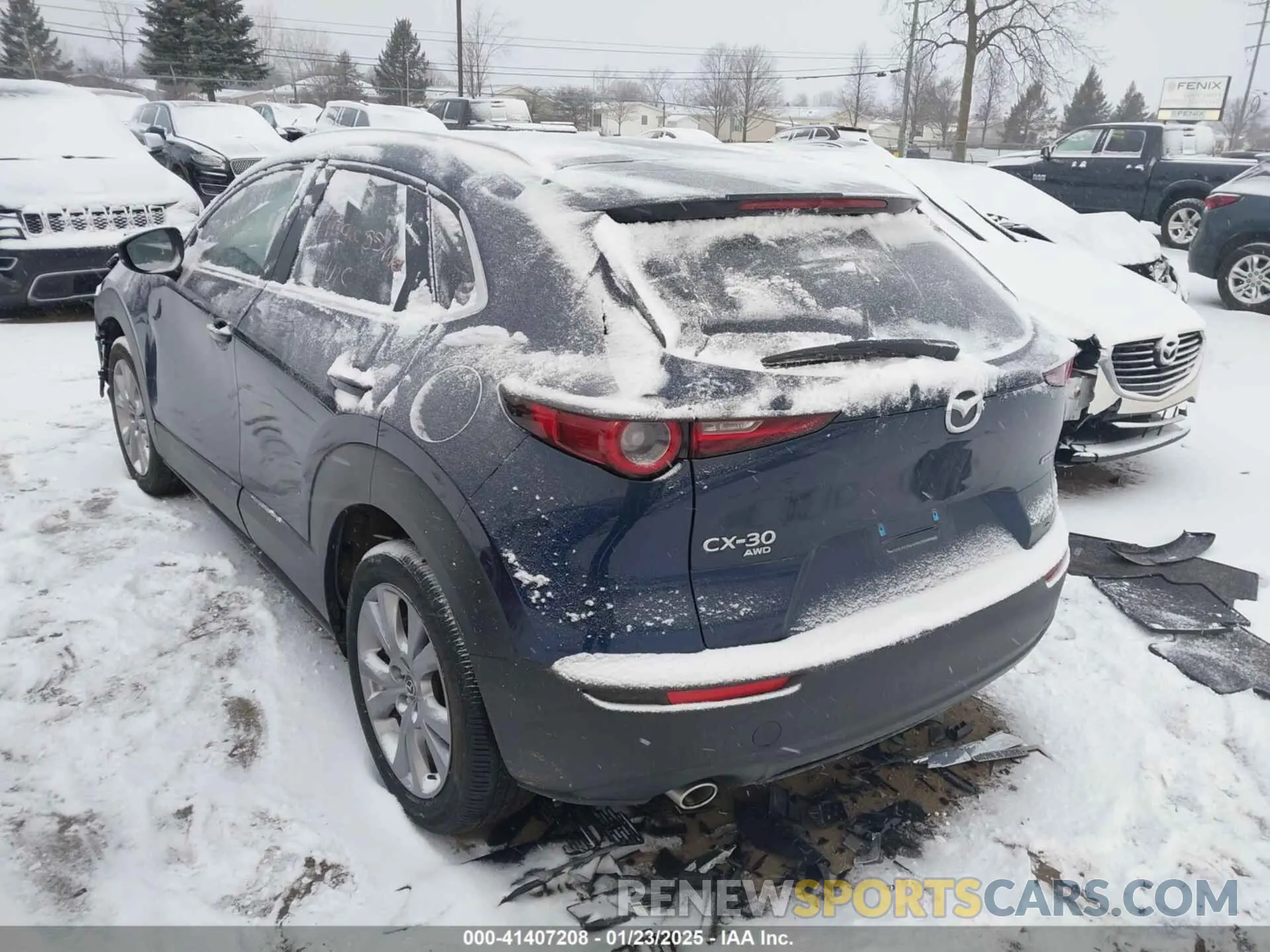 3 Photograph of a damaged car 3MVDMBBLXNM424992 MAZDA CX-30 2022
