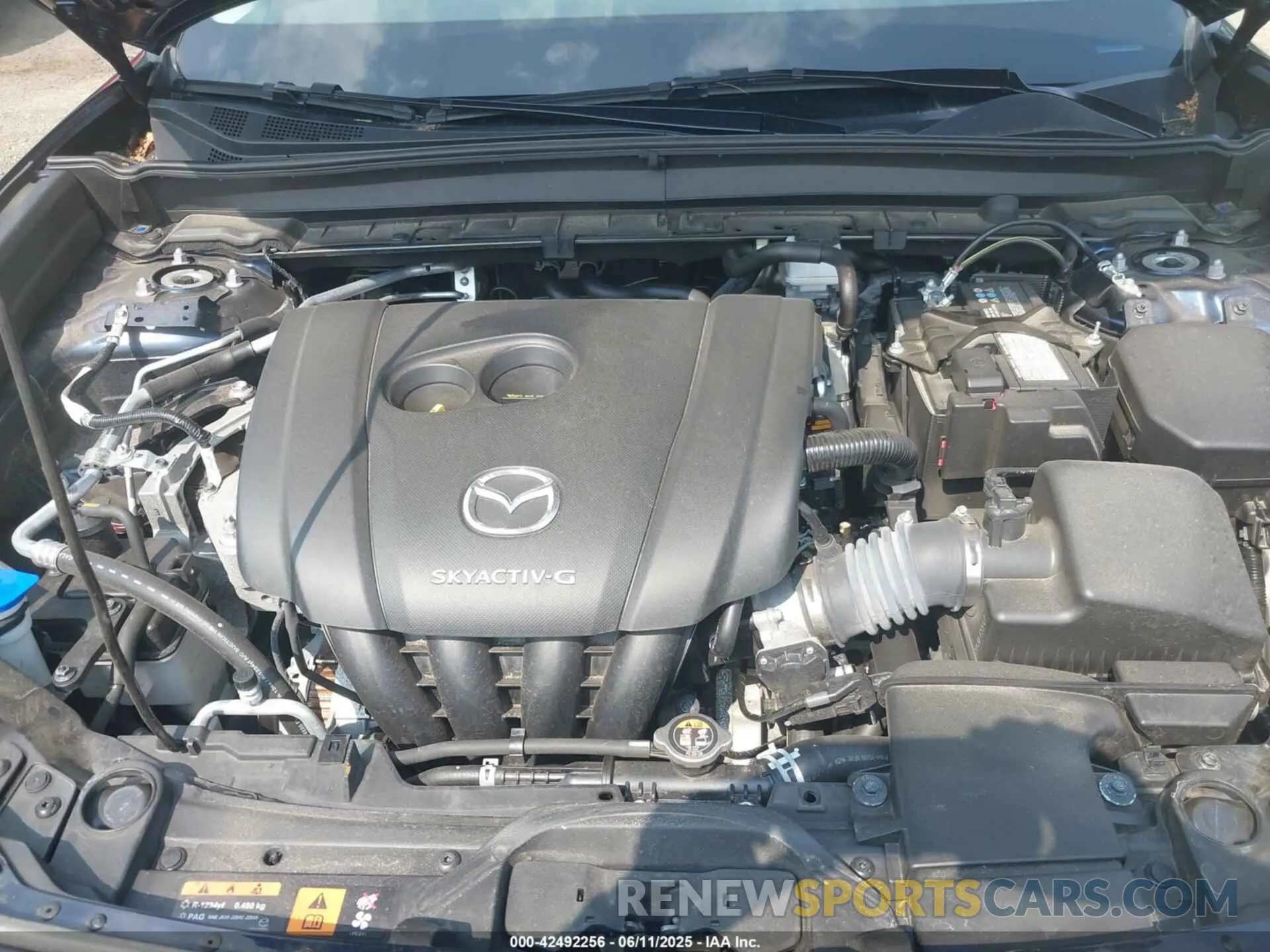10 Photograph of a damaged car 3MVDMBBLXNM440254 MAZDA CX-30 2022