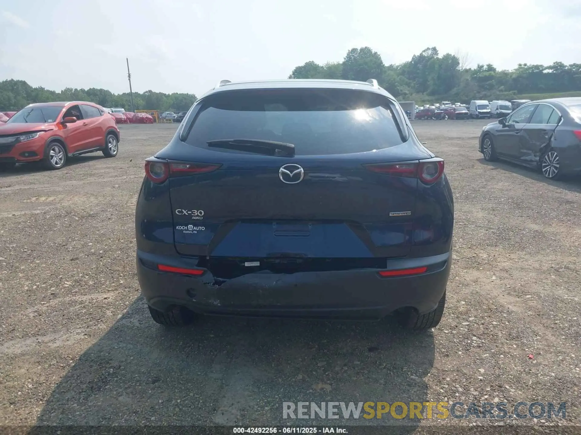 16 Photograph of a damaged car 3MVDMBBLXNM440254 MAZDA CX-30 2022