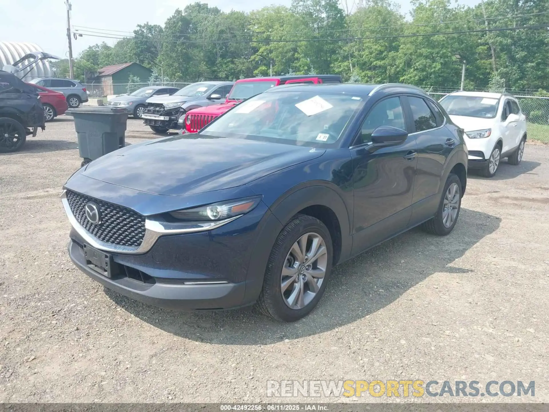 2 Photograph of a damaged car 3MVDMBBLXNM440254 MAZDA CX-30 2022