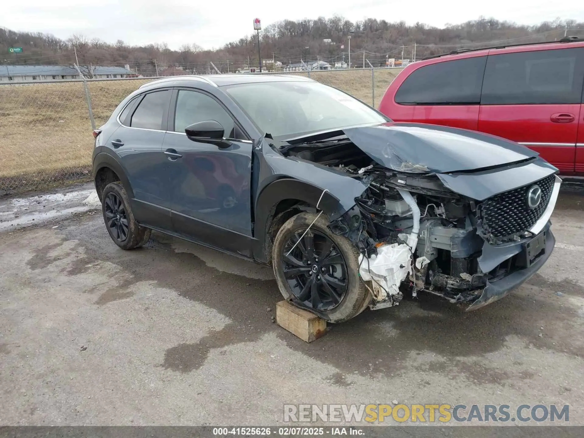 1 Photograph of a damaged car 3MVDMBCL1NM421686 MAZDA CX-30 2022
