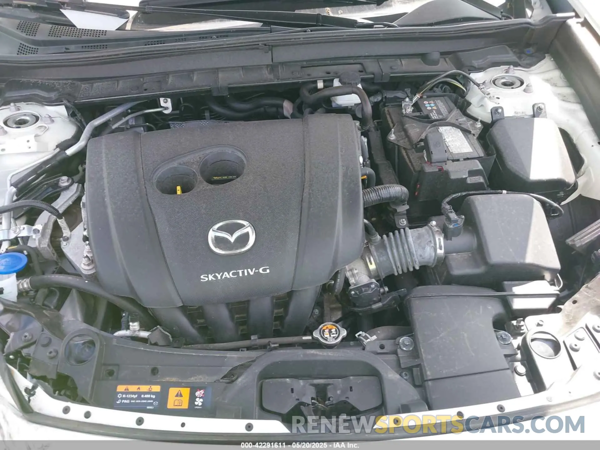 10 Photograph of a damaged car 3MVDMBCL1NM424054 MAZDA CX-30 2022