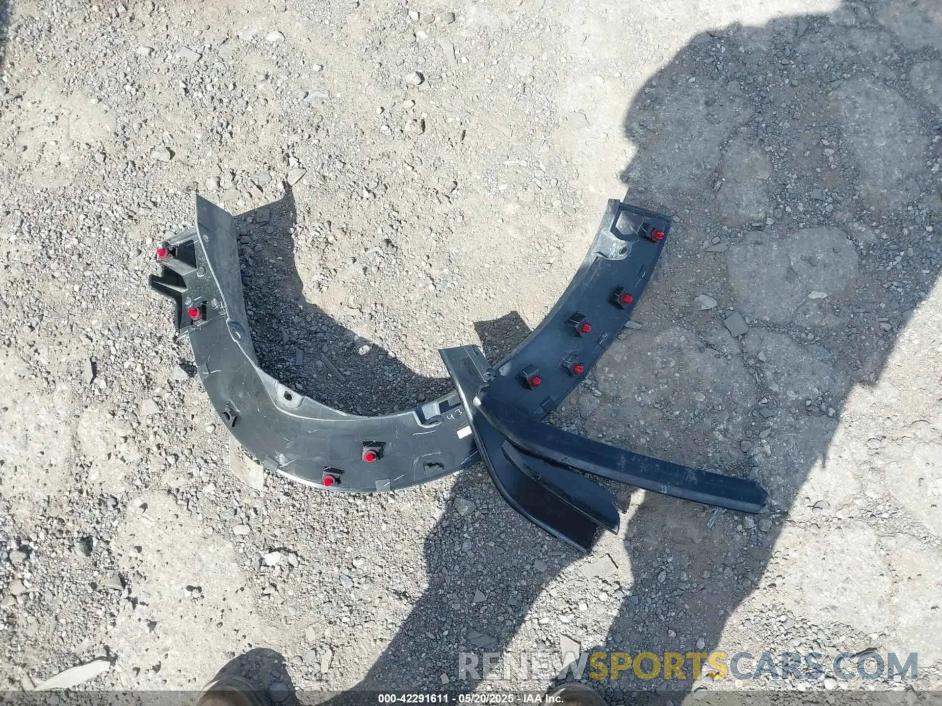 12 Photograph of a damaged car 3MVDMBCL1NM424054 MAZDA CX-30 2022