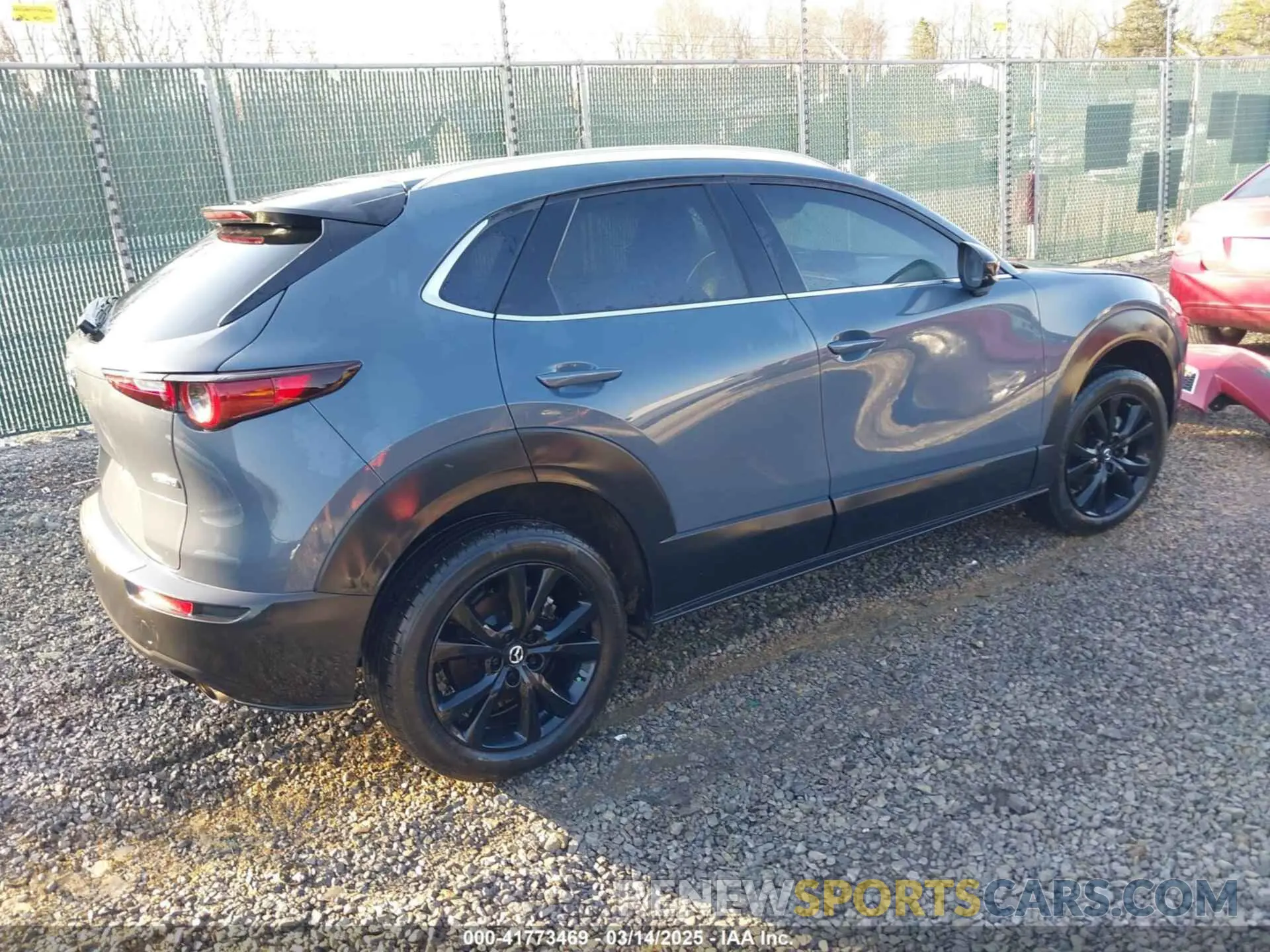 4 Photograph of a damaged car 3MVDMBCL2NM452462 MAZDA CX-30 2022