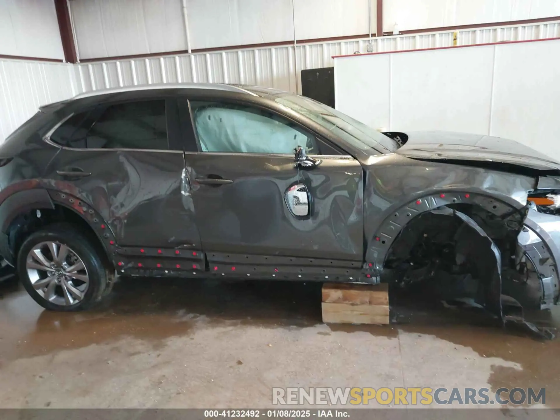 14 Photograph of a damaged car 3MVDMBCL3NM422029 MAZDA CX-30 2022