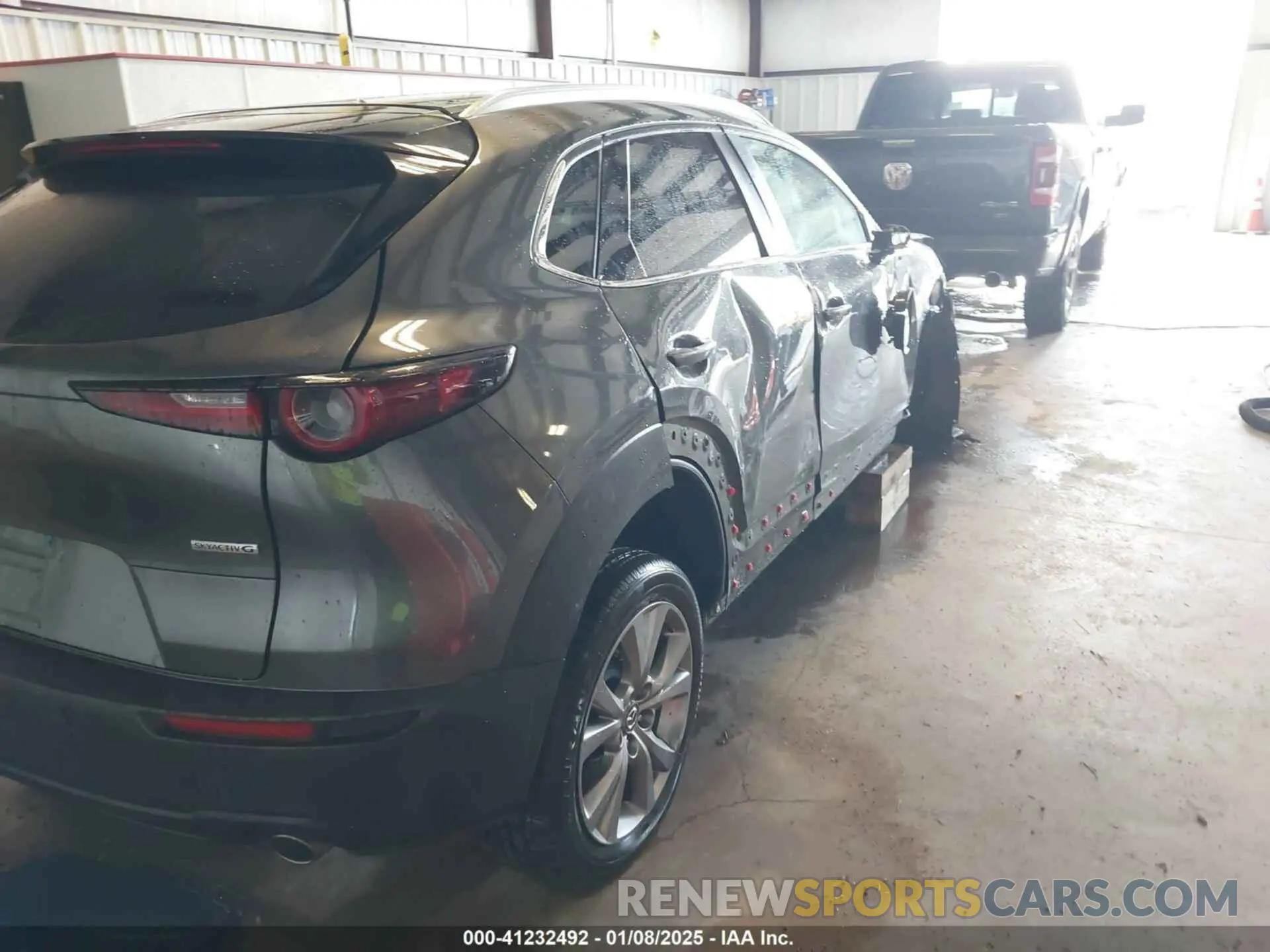 6 Photograph of a damaged car 3MVDMBCL3NM422029 MAZDA CX-30 2022