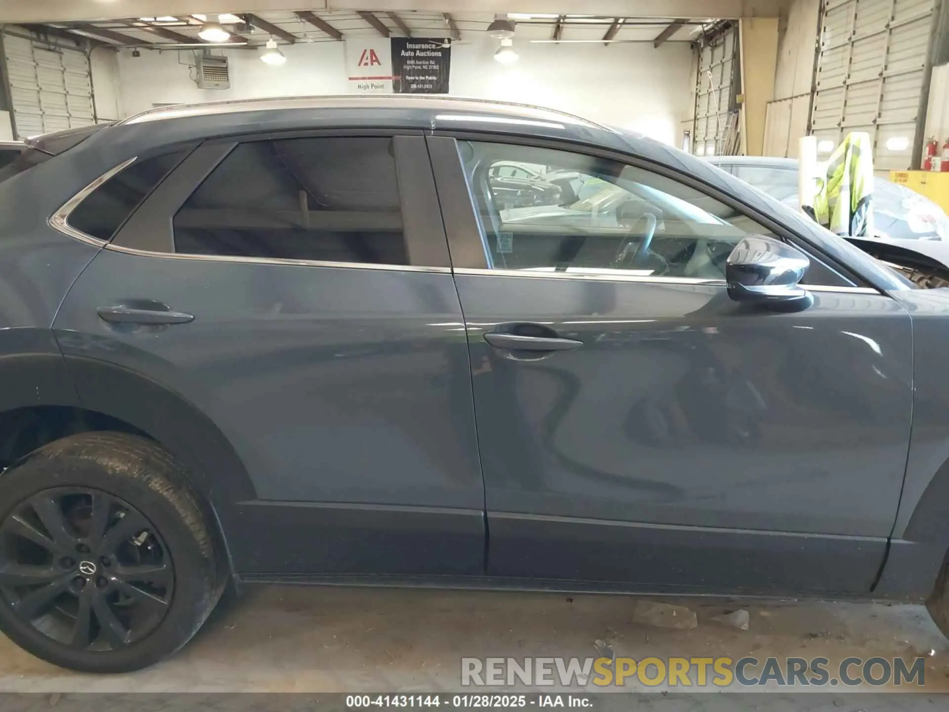 14 Photograph of a damaged car 3MVDMBCL4NM434657 MAZDA CX-30 2022