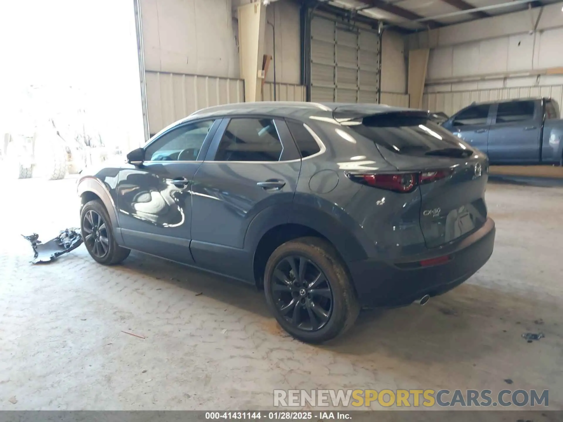 3 Photograph of a damaged car 3MVDMBCL4NM434657 MAZDA CX-30 2022