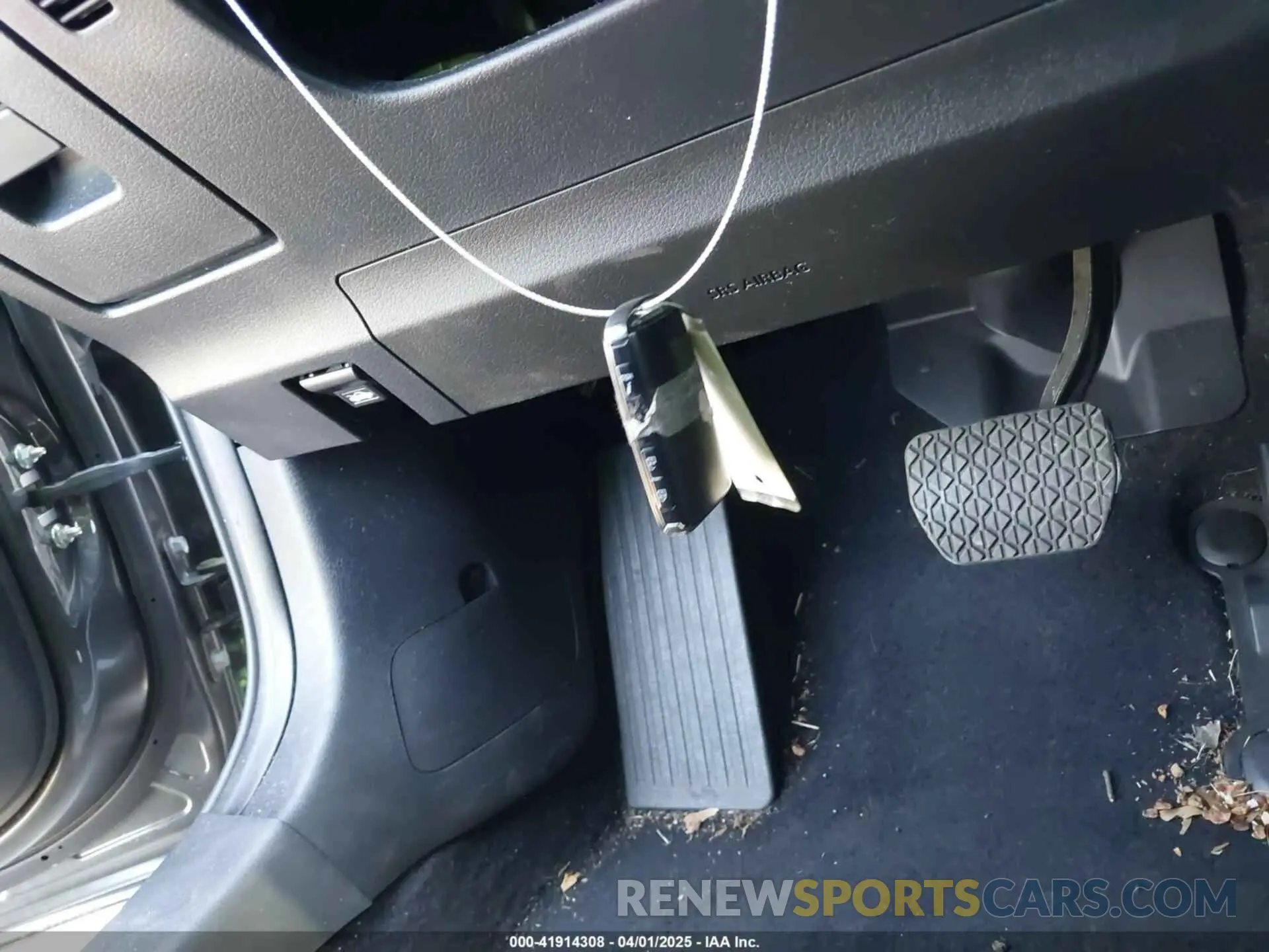 11 Photograph of a damaged car 3MVDMBCL6NM425202 MAZDA CX-30 2022