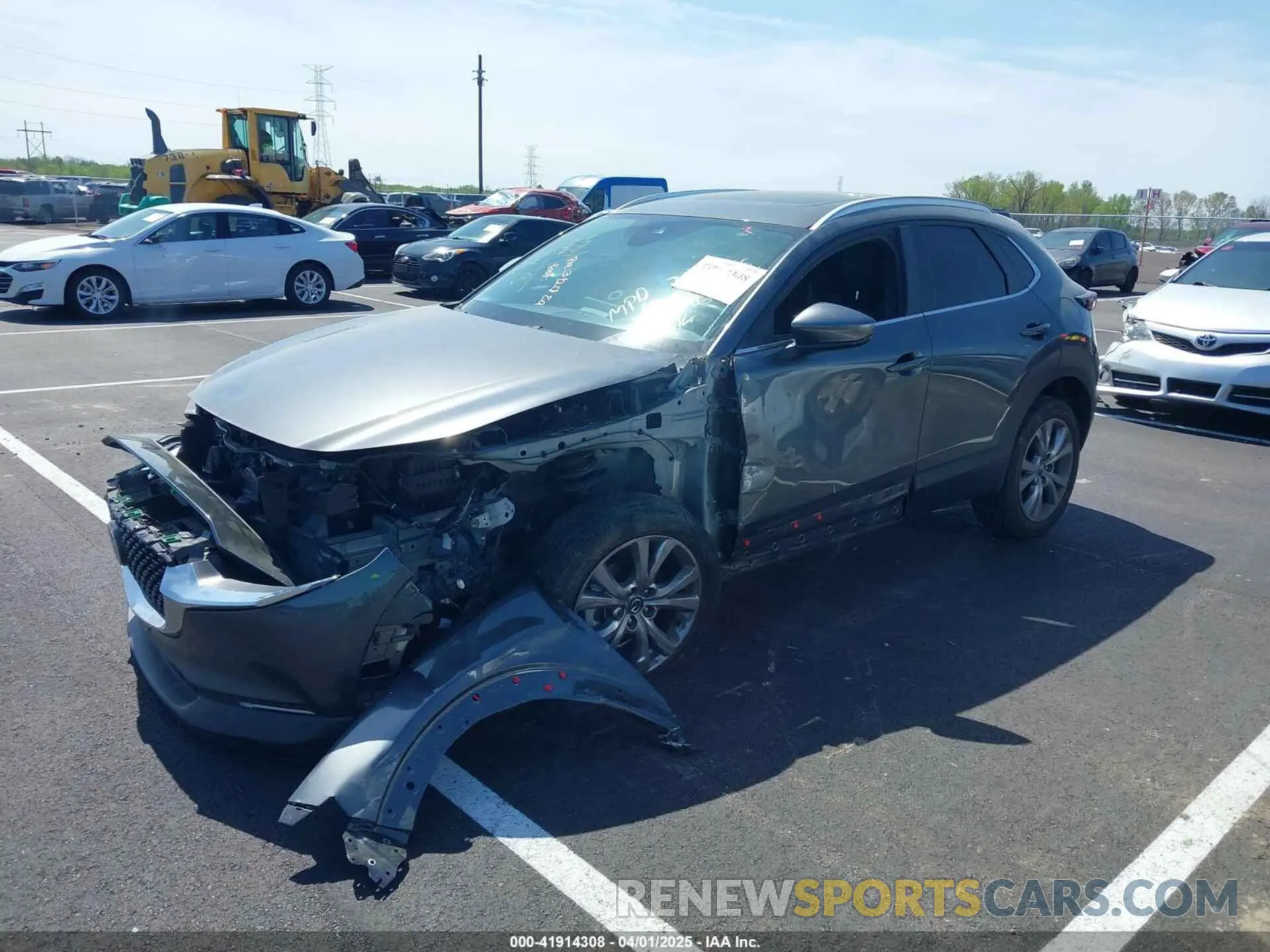 2 Photograph of a damaged car 3MVDMBCL6NM425202 MAZDA CX-30 2022