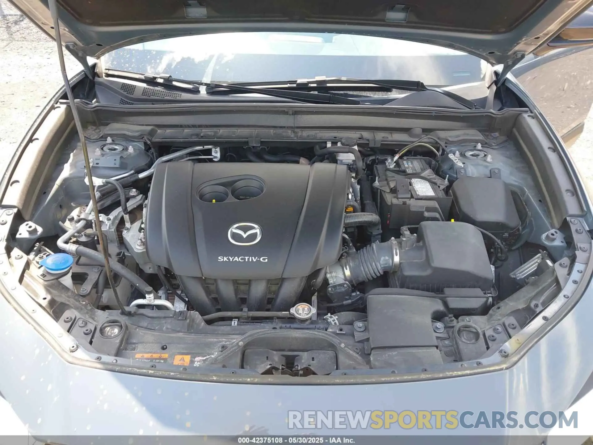 10 Photograph of a damaged car 3MVDMBCL8NM409034 MAZDA CX-30 2022