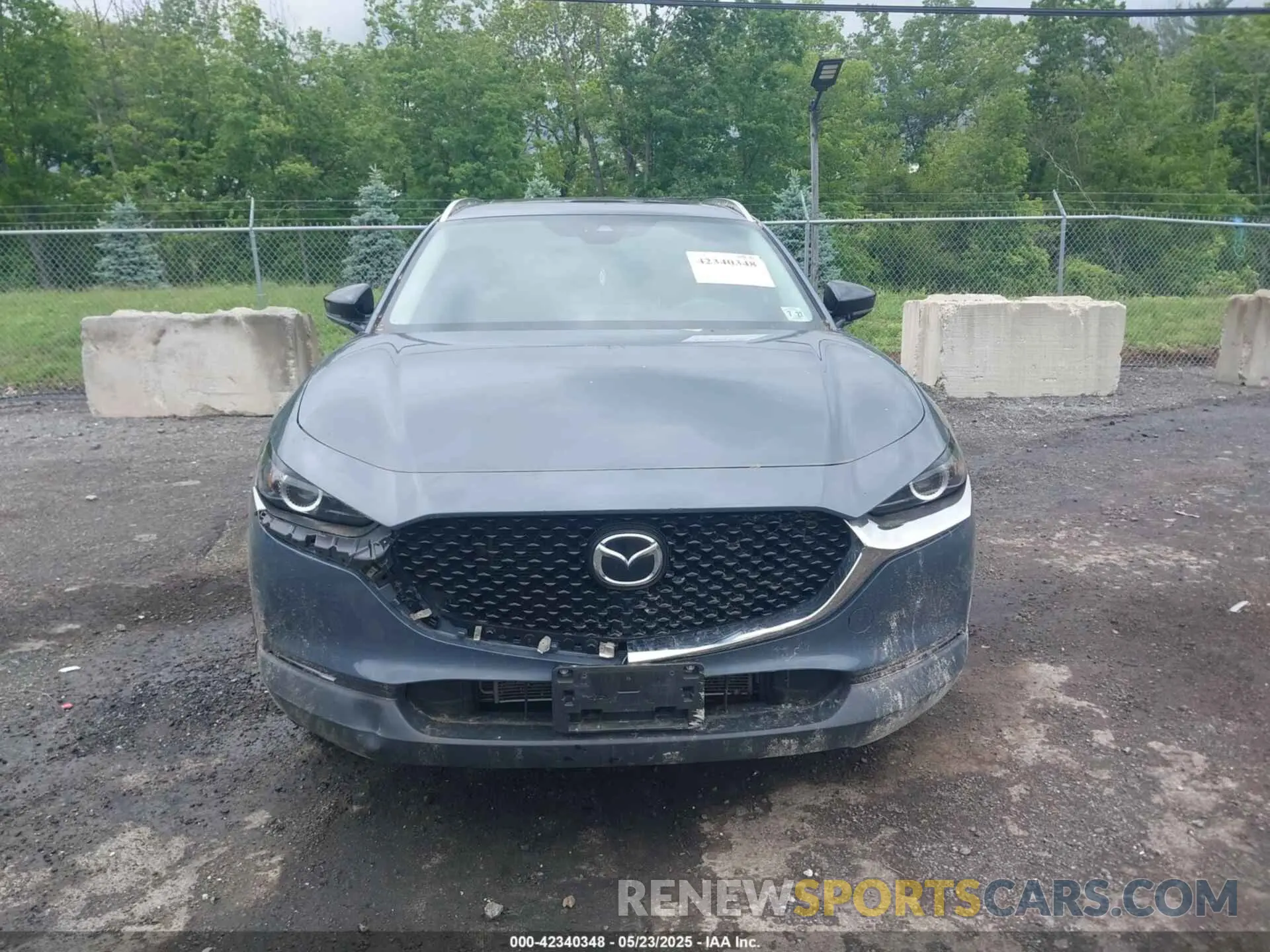 12 Photograph of a damaged car 3MVDMBCL8NM430370 MAZDA CX-30 2022