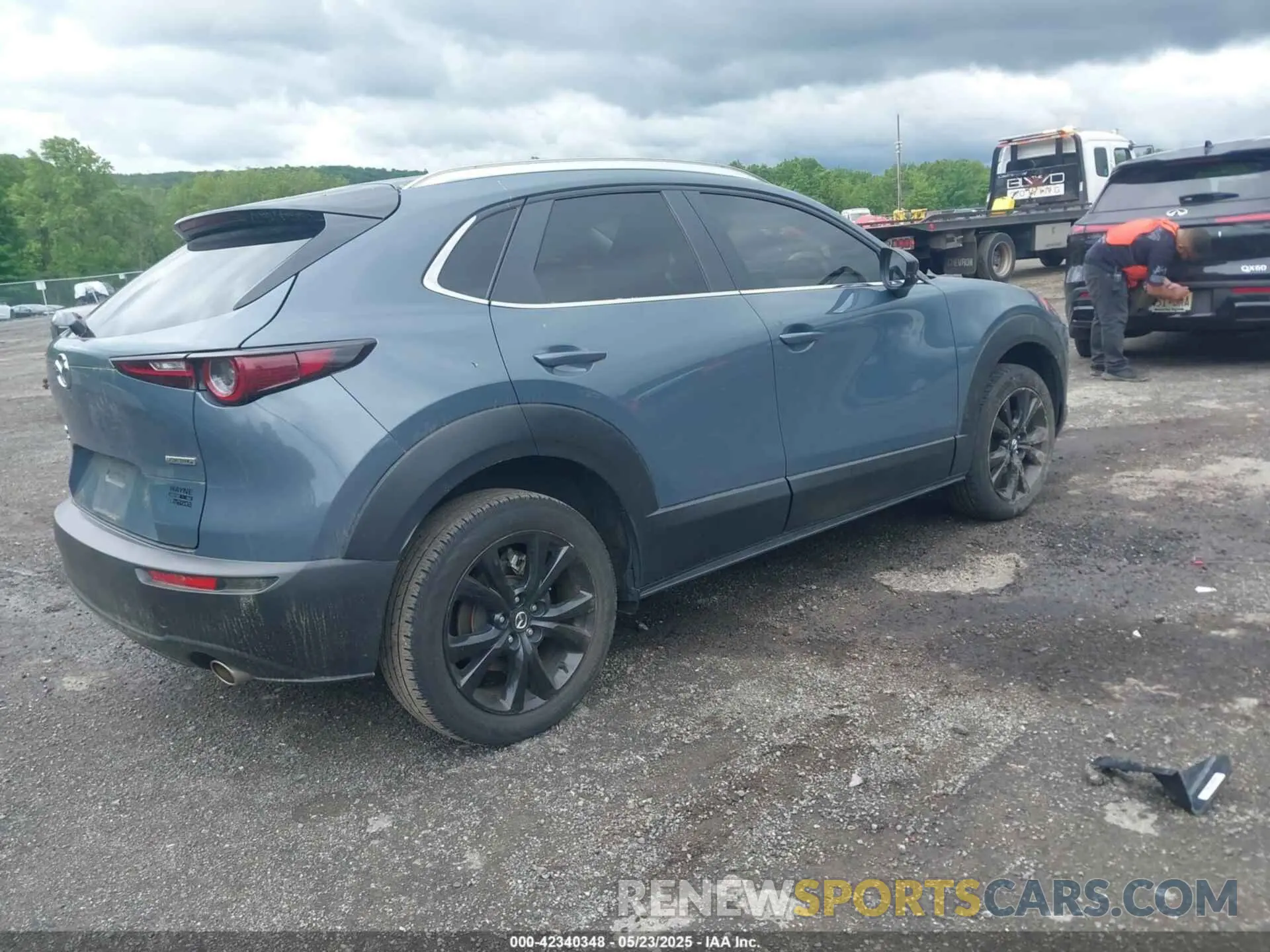4 Photograph of a damaged car 3MVDMBCL8NM430370 MAZDA CX-30 2022