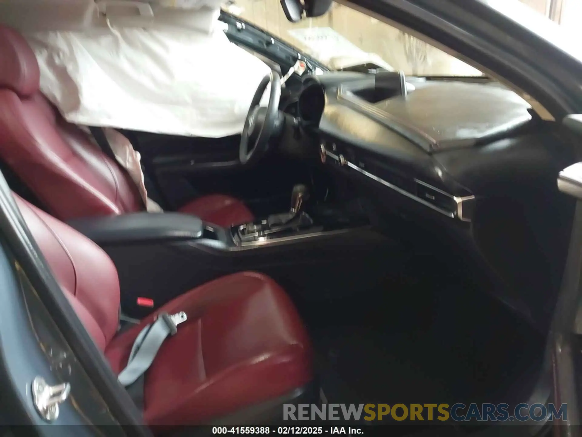 5 Photograph of a damaged car 3MVDMBCL8NM434547 MAZDA CX-30 2022