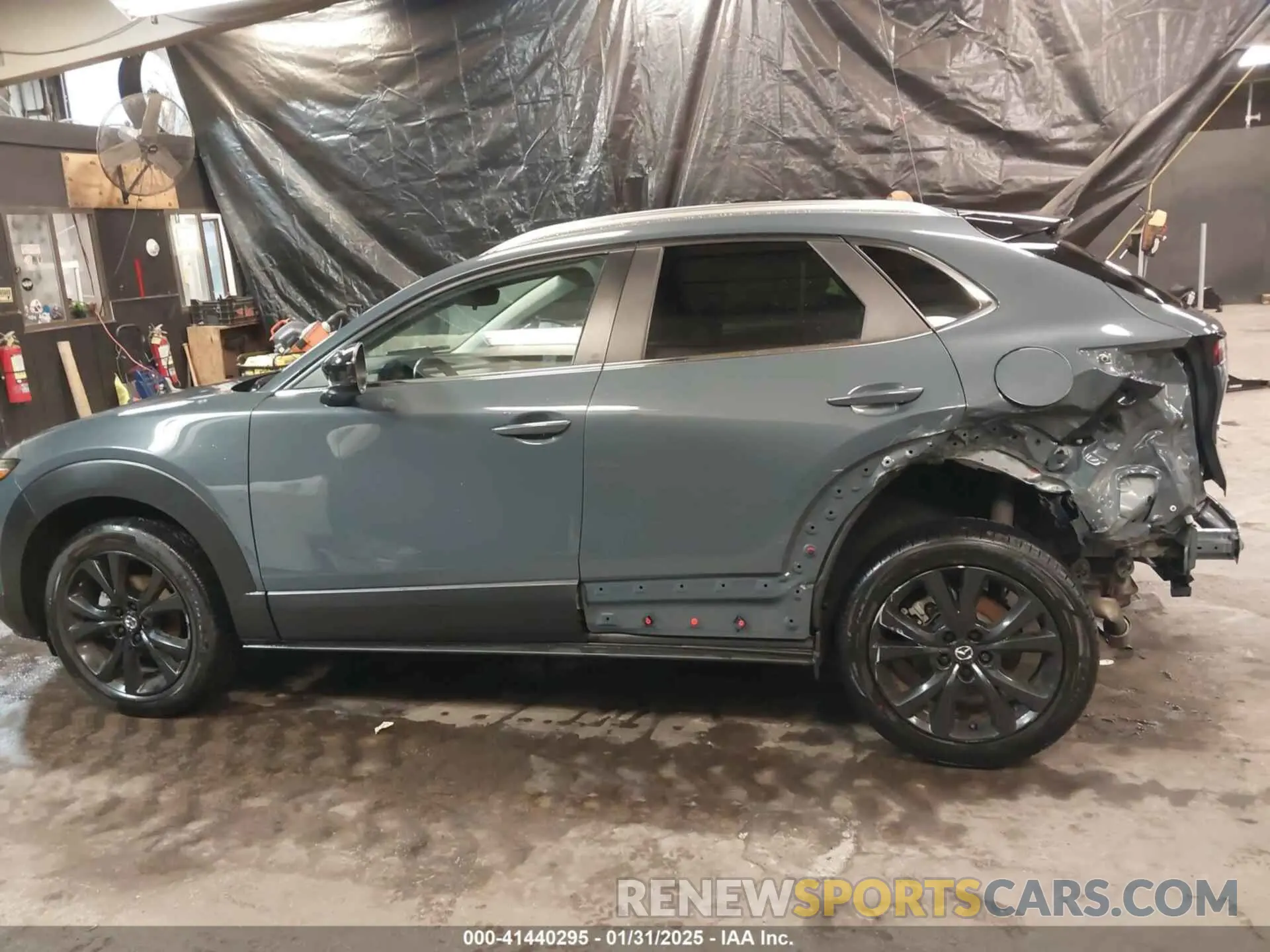 15 Photograph of a damaged car 3MVDMBCLXNM439247 MAZDA CX-30 2022