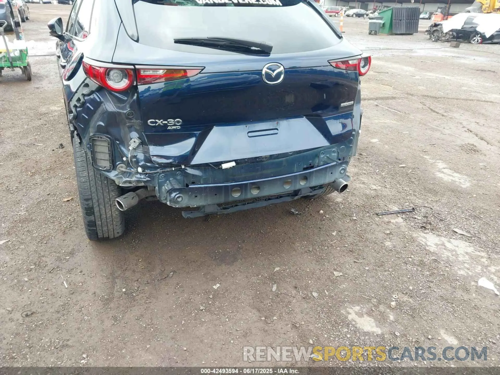 6 Photograph of a damaged car 3MVDMBDL0NM413545 MAZDA CX-30 2022