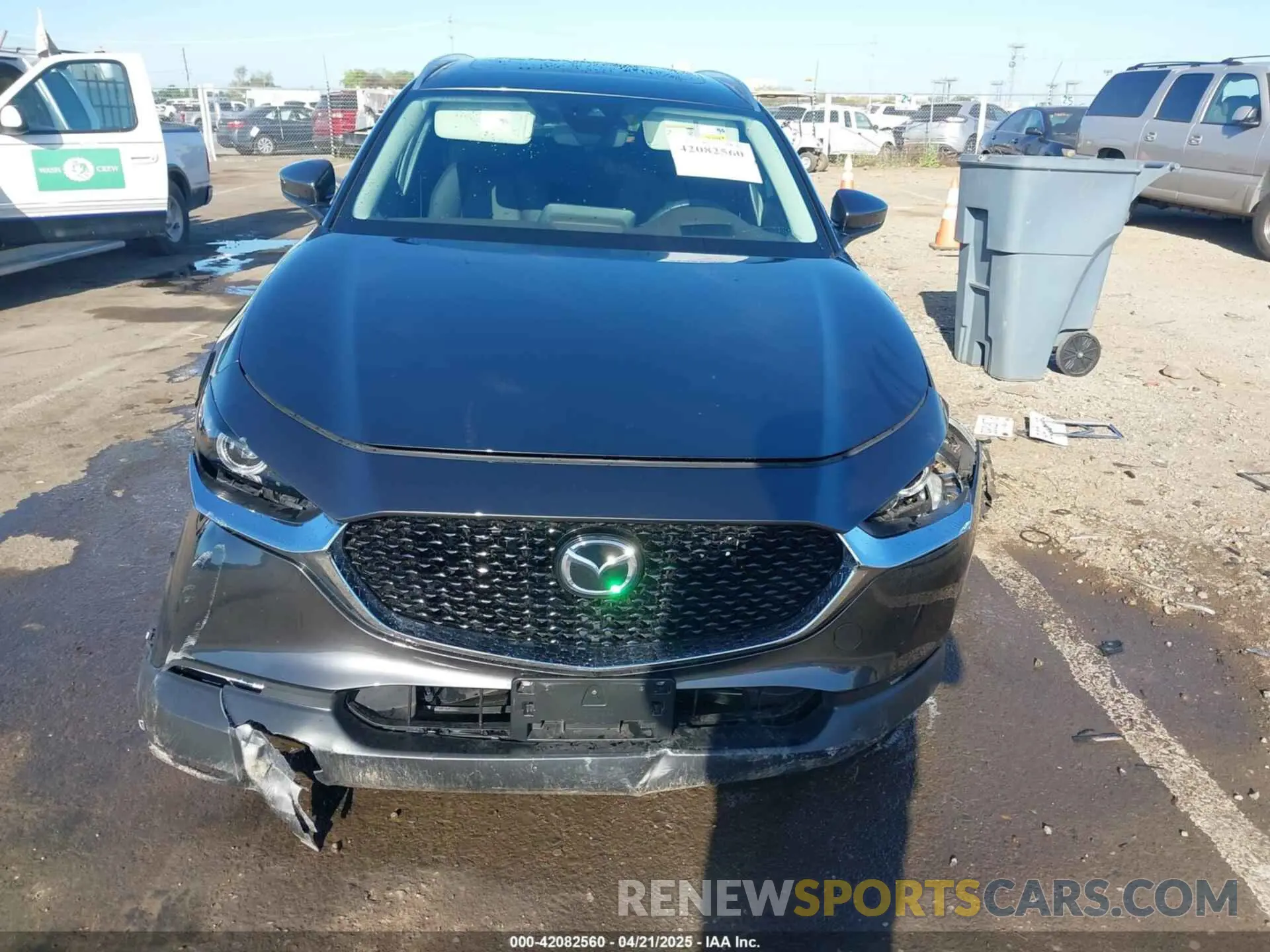 12 Photograph of a damaged car 3MVDMBDL0NM413867 MAZDA CX-30 2022