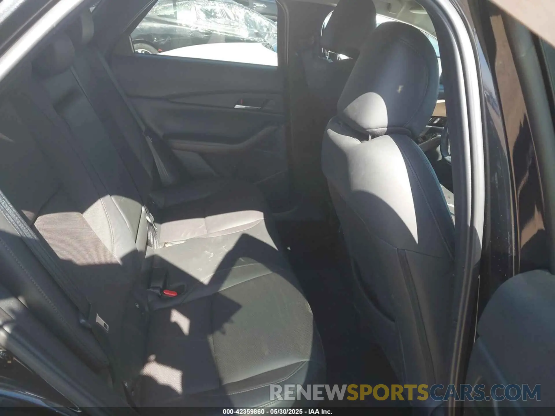 8 Photograph of a damaged car 3MVDMBDL6NM407913 MAZDA CX-30 2022
