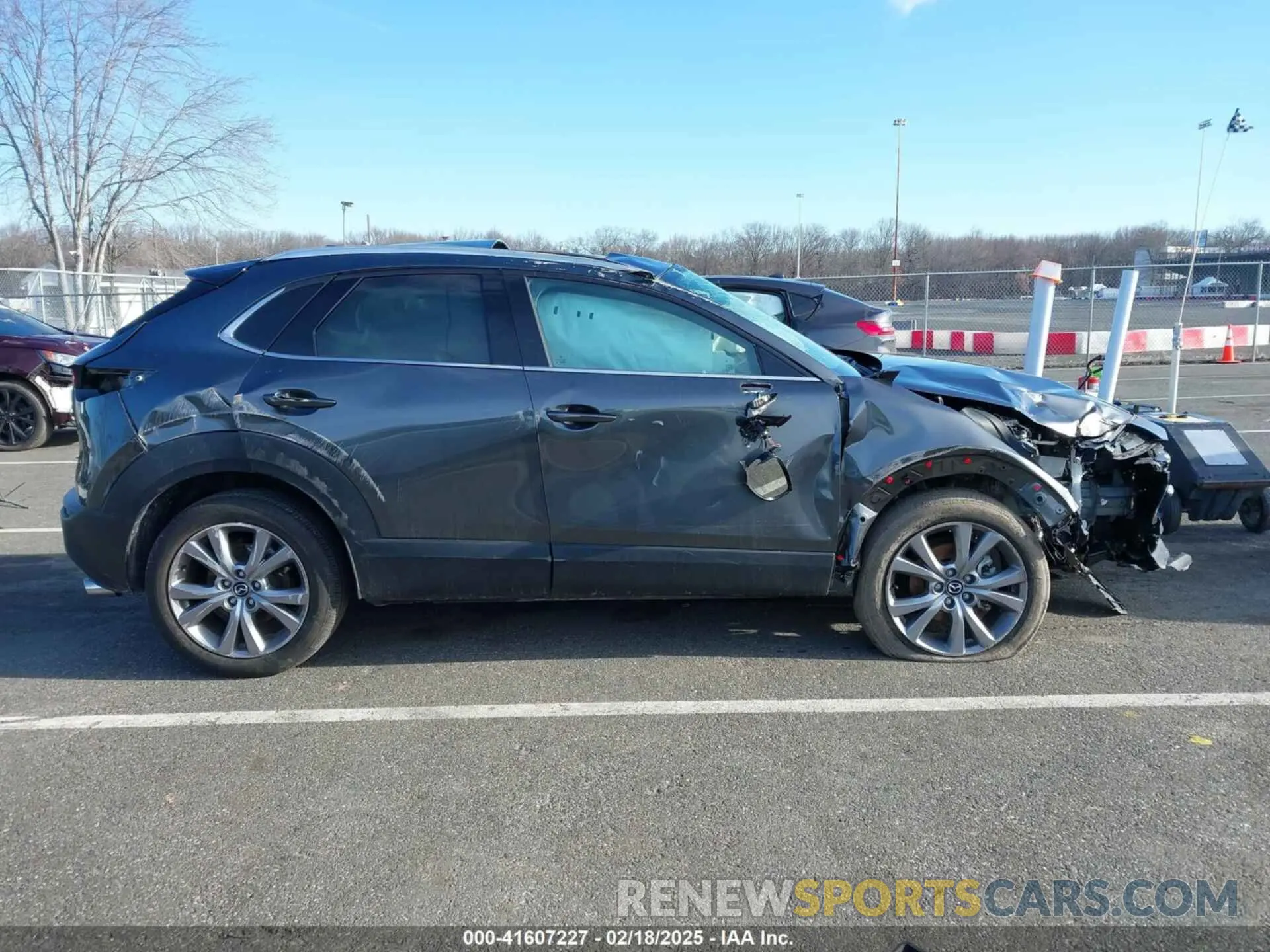 14 Photograph of a damaged car 3MVDMBDL9NM403273 MAZDA CX-30 2022
