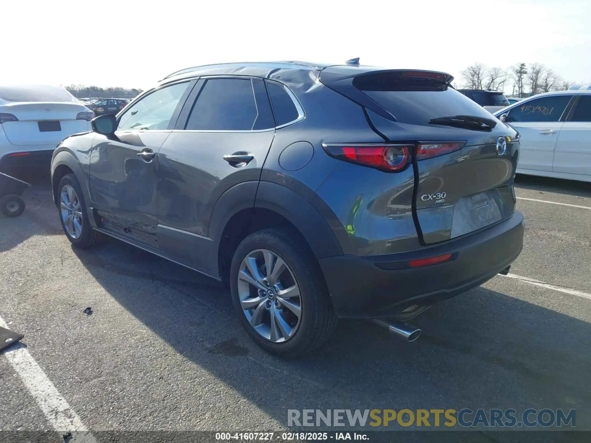 3 Photograph of a damaged car 3MVDMBDL9NM403273 MAZDA CX-30 2022
