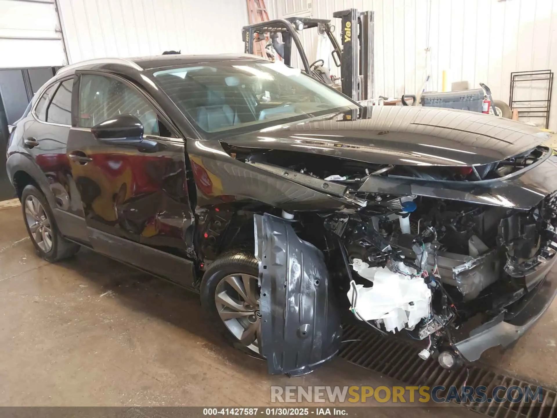 13 Photograph of a damaged car 3MVDMBDLXNM403959 MAZDA CX-30 2022