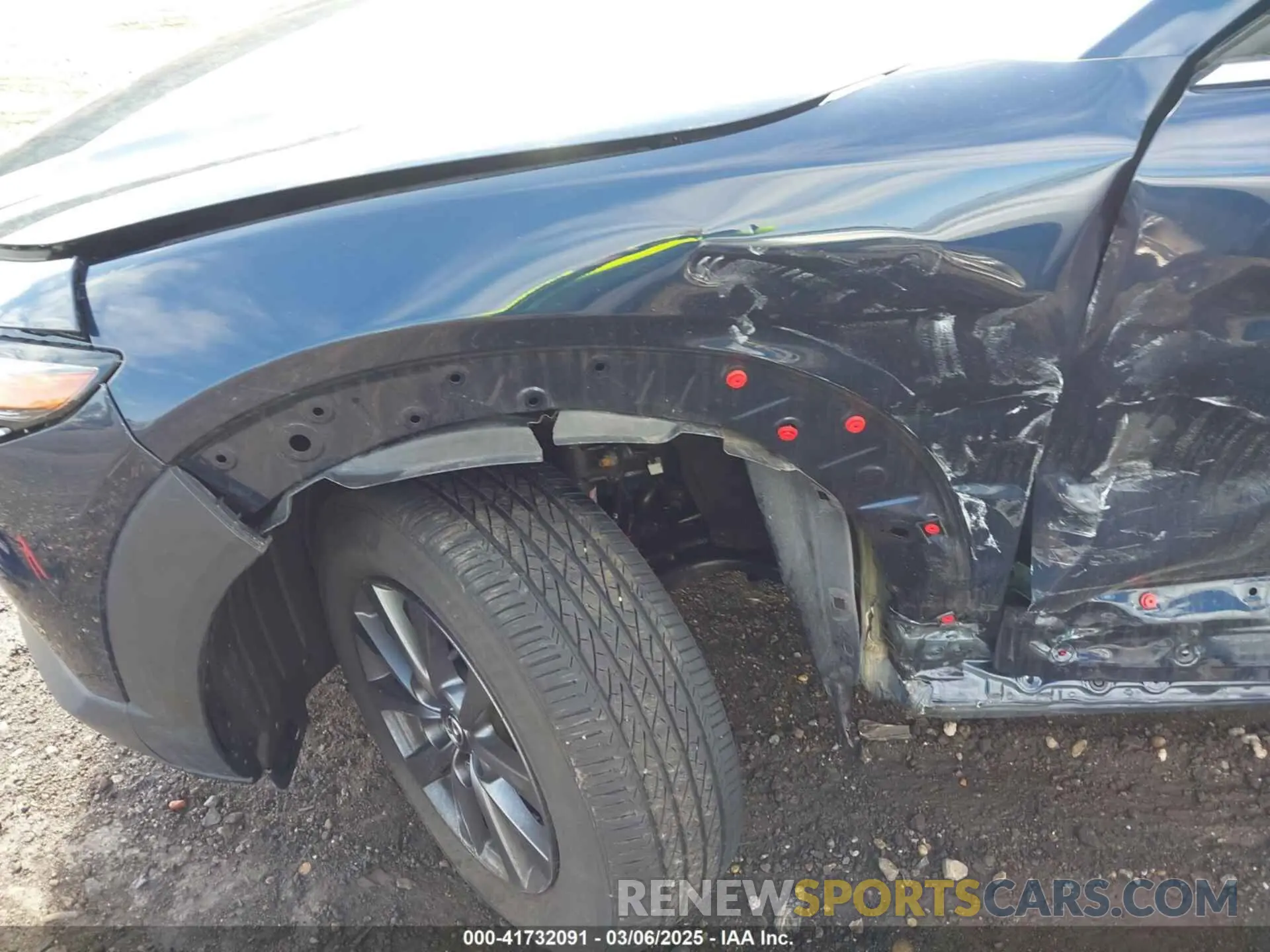 17 Photograph of a damaged car 3MVDMBAM1PM583896 MAZDA CX-30 2023