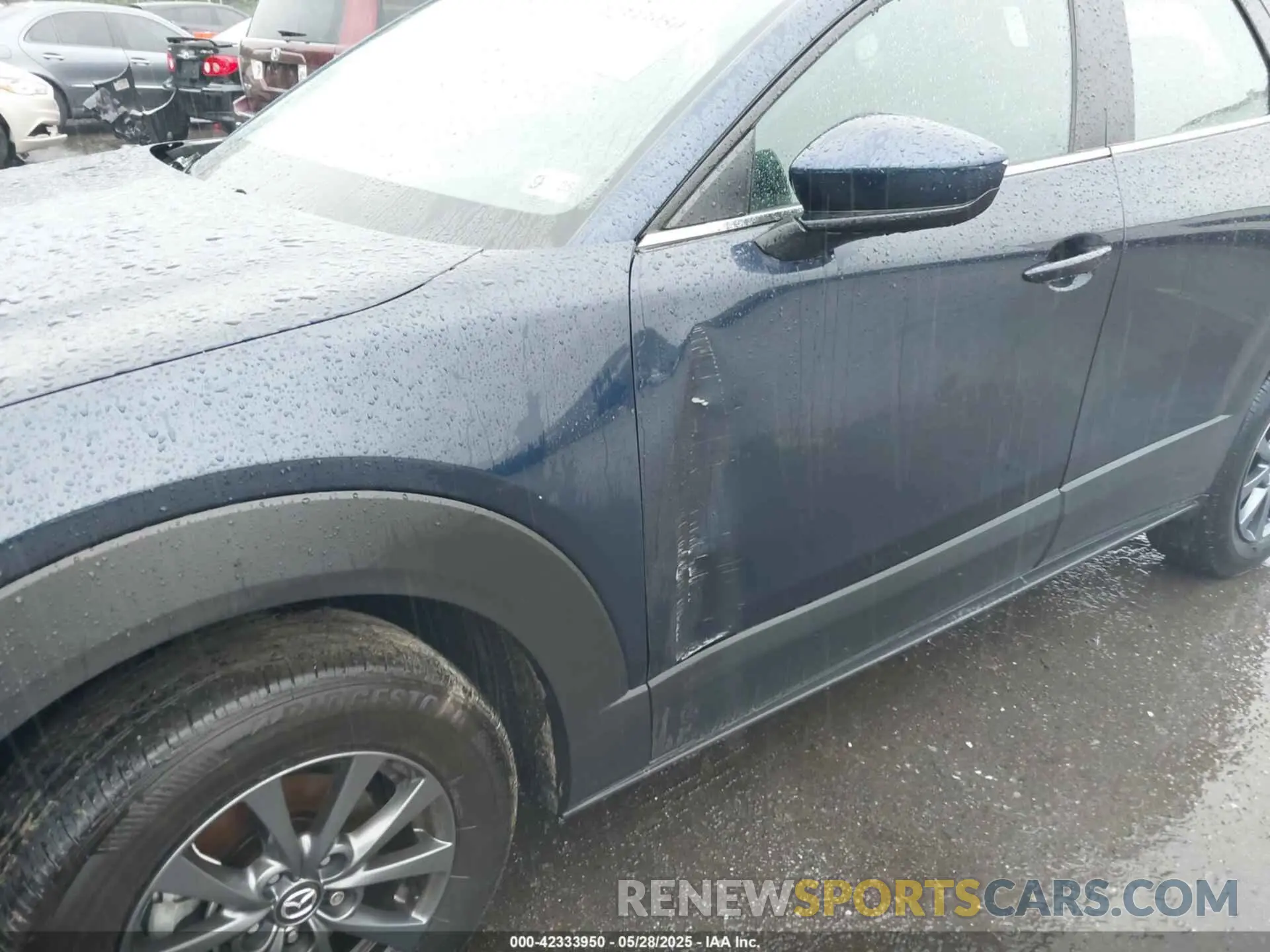 6 Photograph of a damaged car 3MVDMBAM3PM579929 MAZDA CX-30 2023
