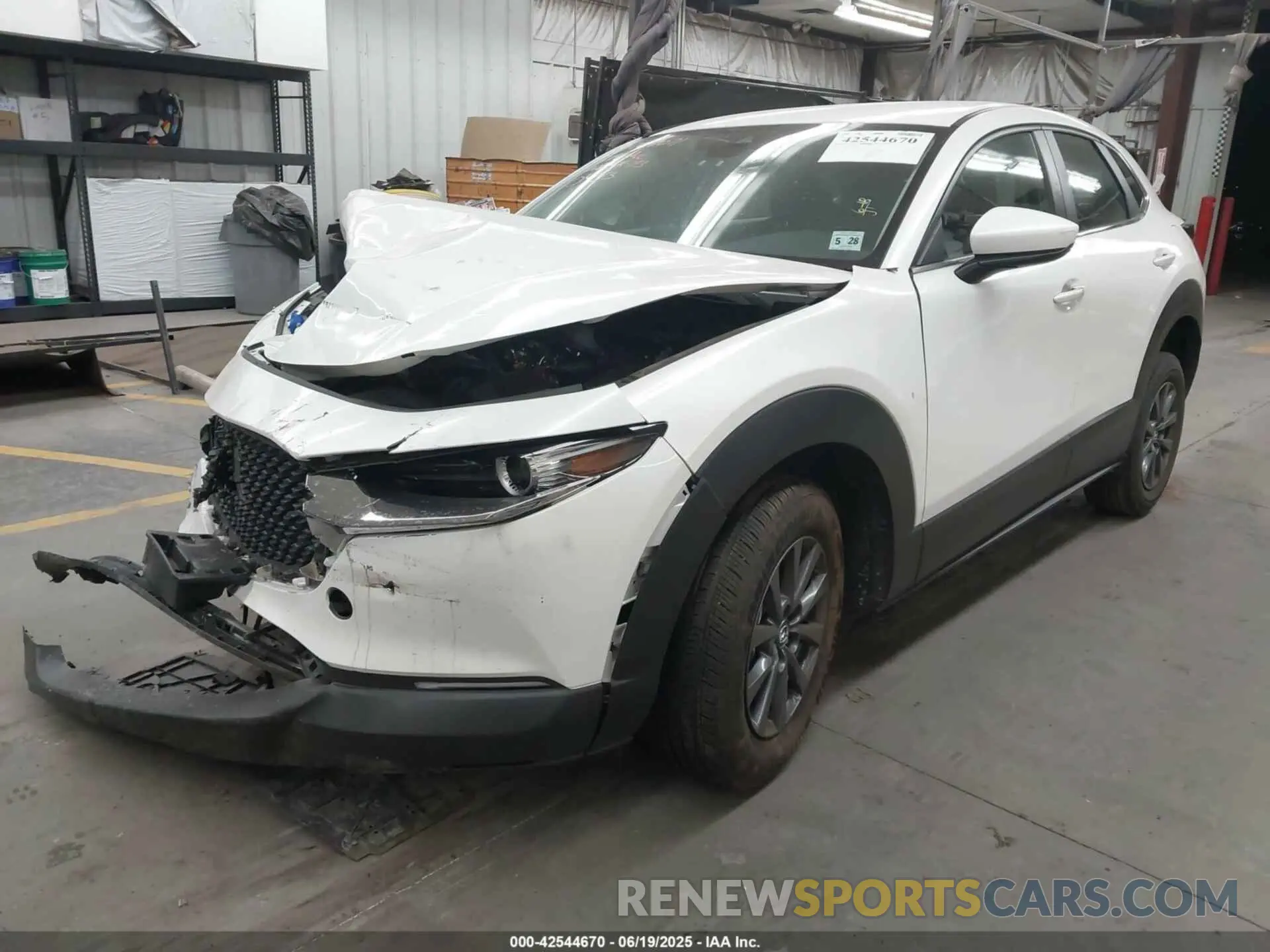 2 Photograph of a damaged car 3MVDMBAM5PM510403 MAZDA CX-30 2023