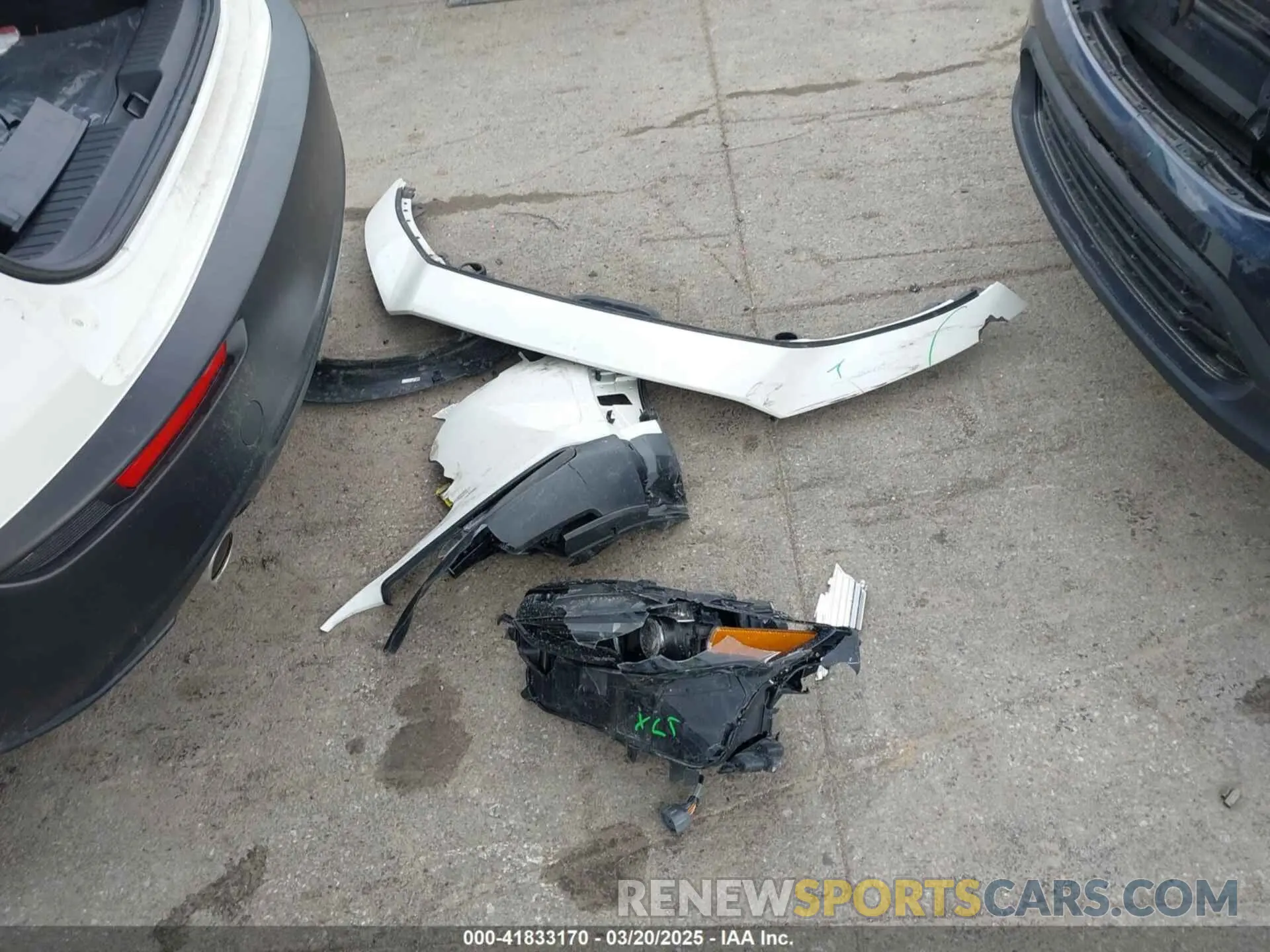12 Photograph of a damaged car 3MVDMBAM6PM572425 MAZDA CX-30 2023
