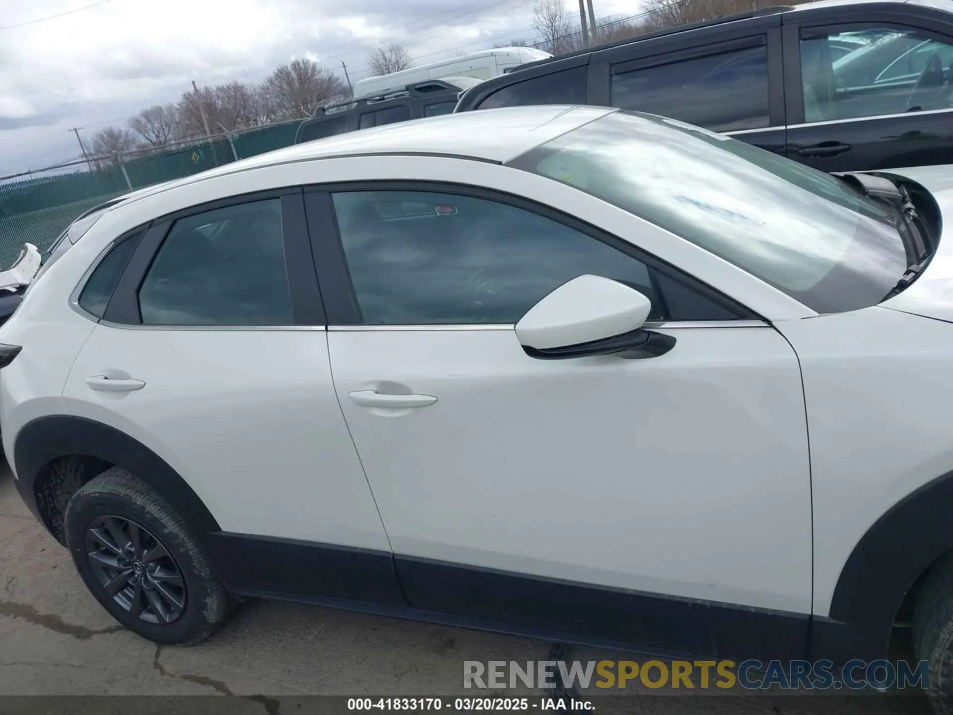 14 Photograph of a damaged car 3MVDMBAM6PM572425 MAZDA CX-30 2023