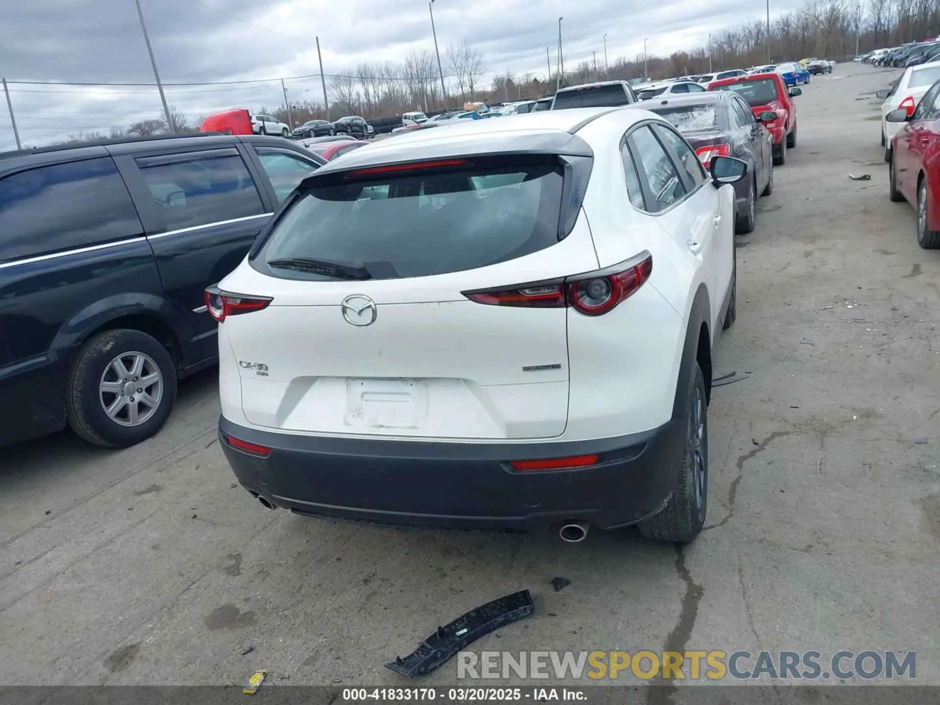 17 Photograph of a damaged car 3MVDMBAM6PM572425 MAZDA CX-30 2023