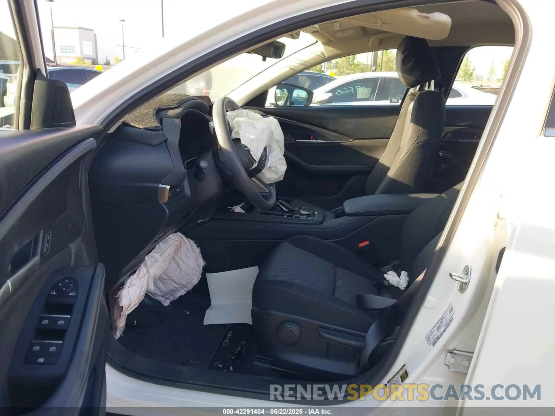 5 Photograph of a damaged car 3MVDMBAM7PM556878 MAZDA CX-30 2023