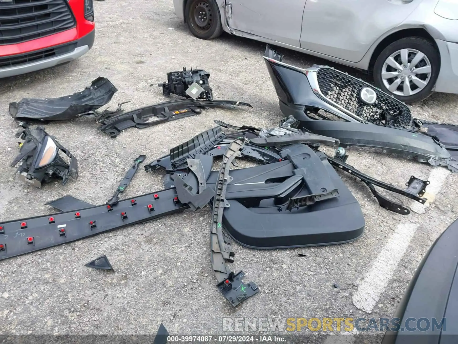 12 Photograph of a damaged car 3MVDMBBM2PM531336 MAZDA CX-30 2023