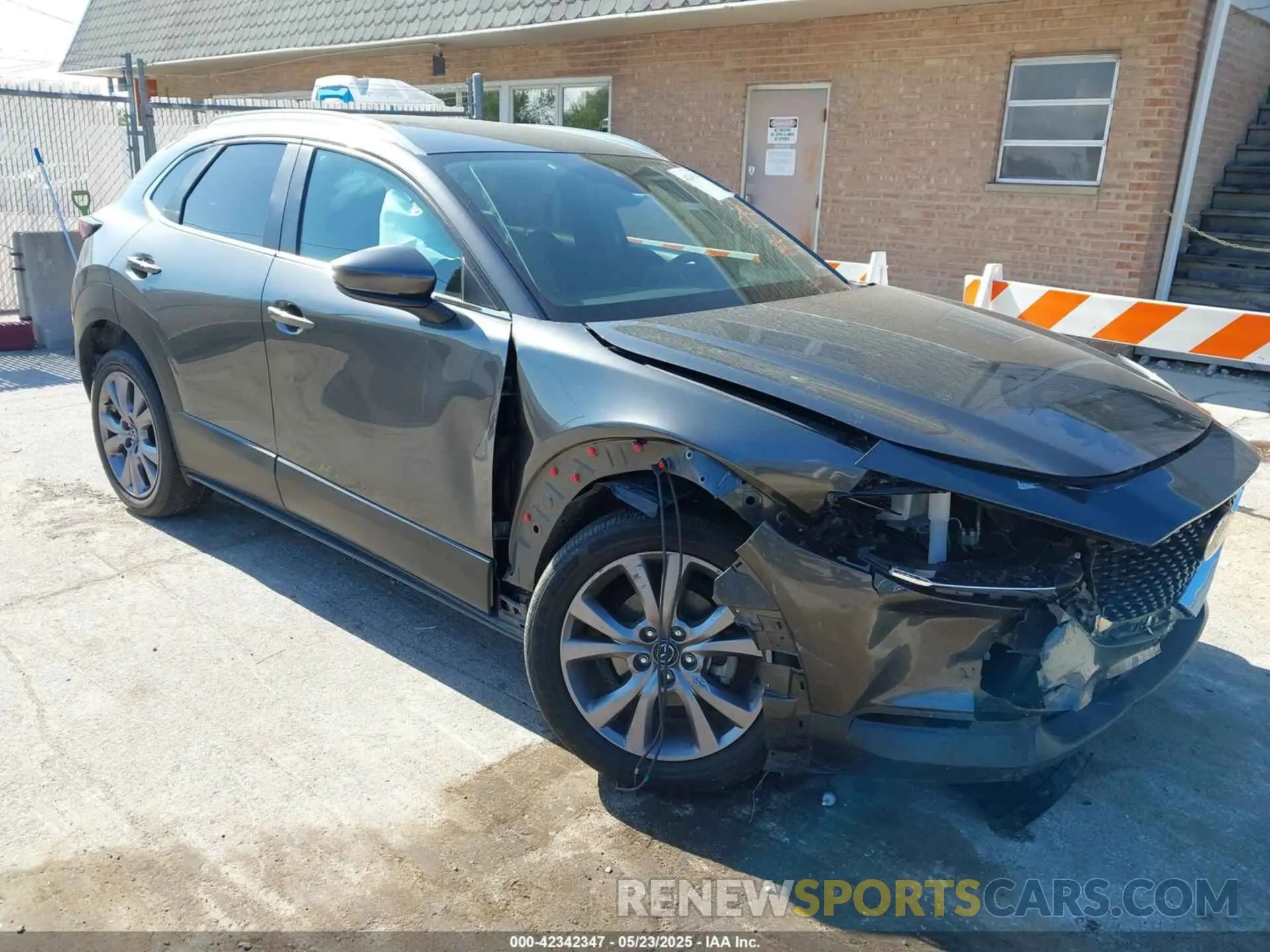 1 Photograph of a damaged car 3MVDMBBM2PM537699 MAZDA CX-30 2023