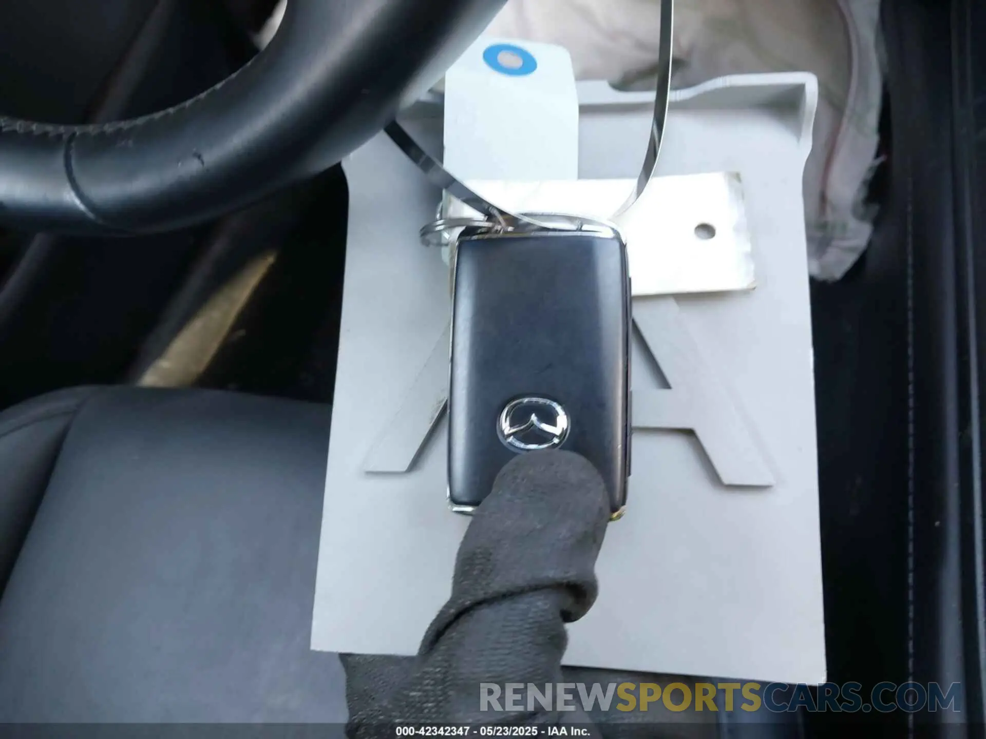 11 Photograph of a damaged car 3MVDMBBM2PM537699 MAZDA CX-30 2023
