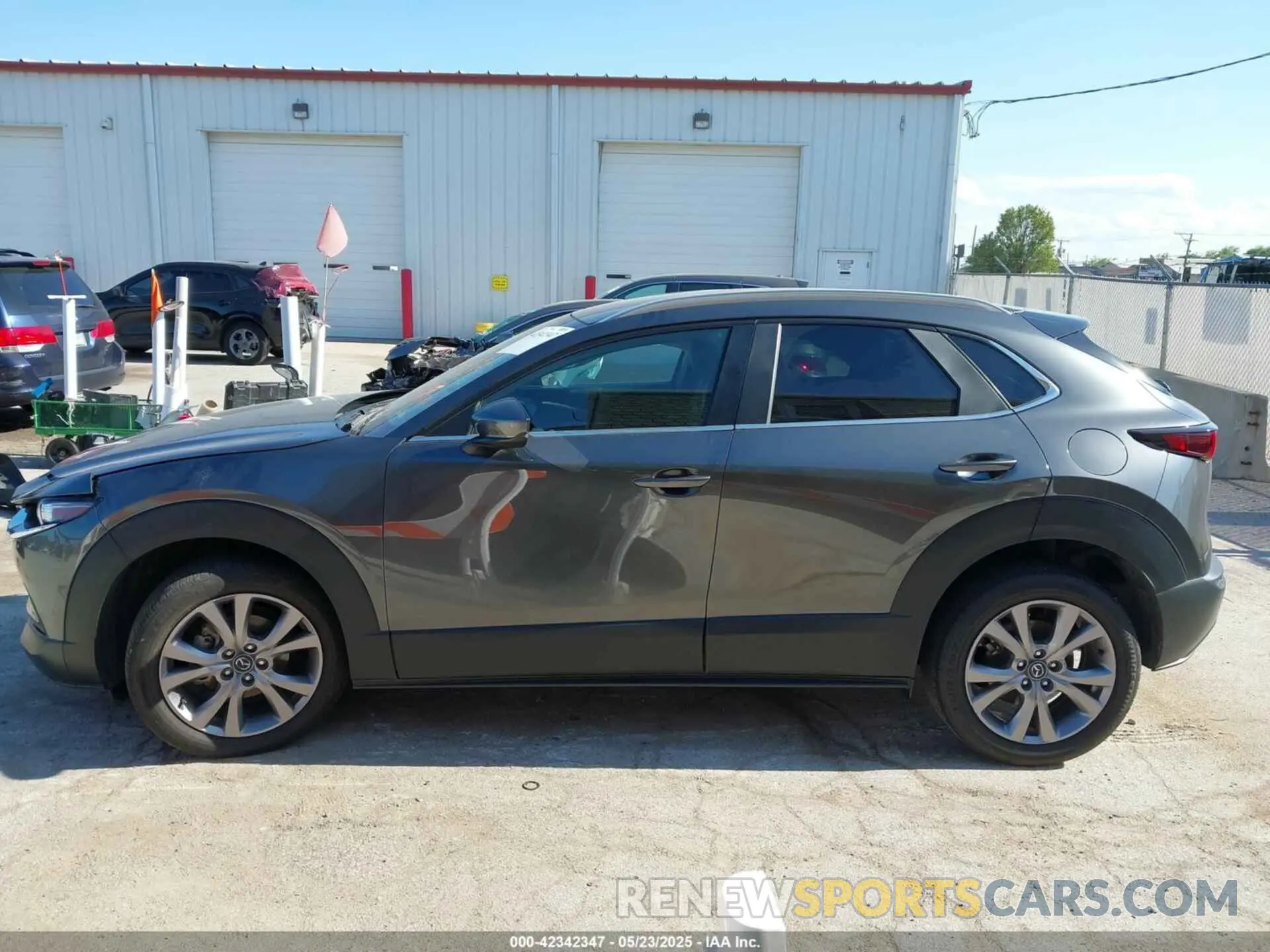 14 Photograph of a damaged car 3MVDMBBM2PM537699 MAZDA CX-30 2023