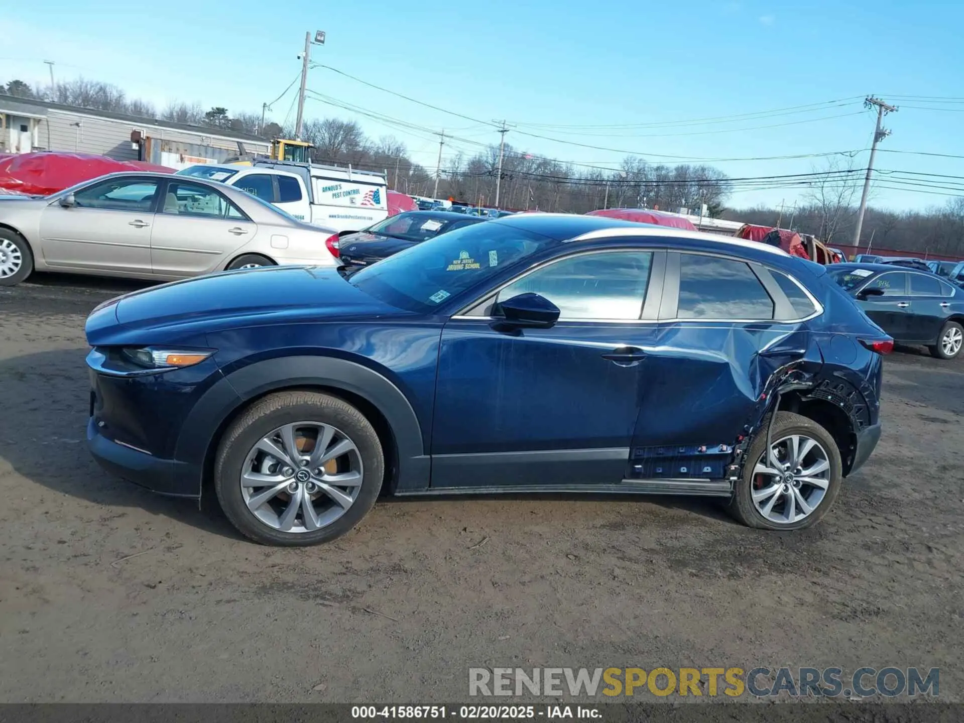 14 Photograph of a damaged car 3MVDMBBM2PM586062 MAZDA CX-30 2023