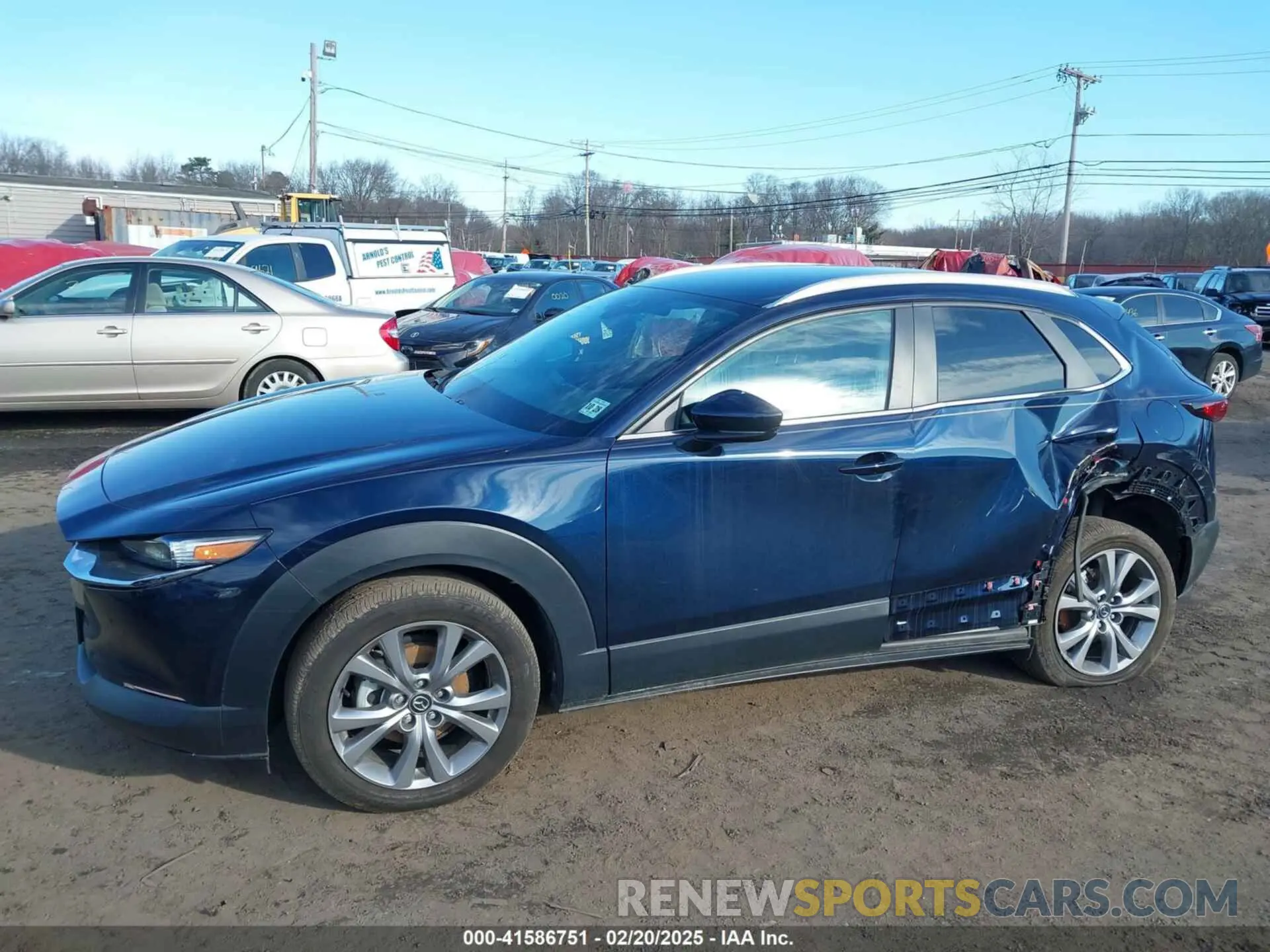 18 Photograph of a damaged car 3MVDMBBM2PM586062 MAZDA CX-30 2023