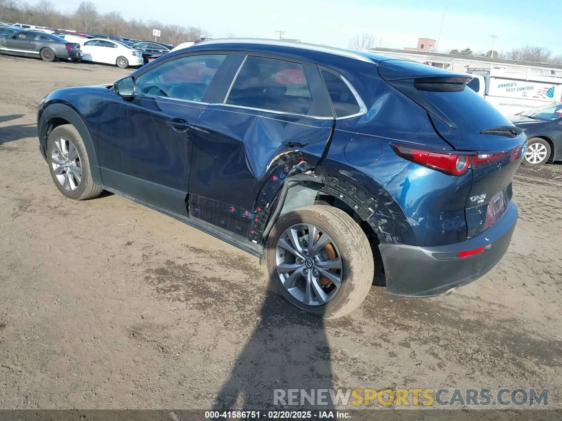 3 Photograph of a damaged car 3MVDMBBM2PM586062 MAZDA CX-30 2023