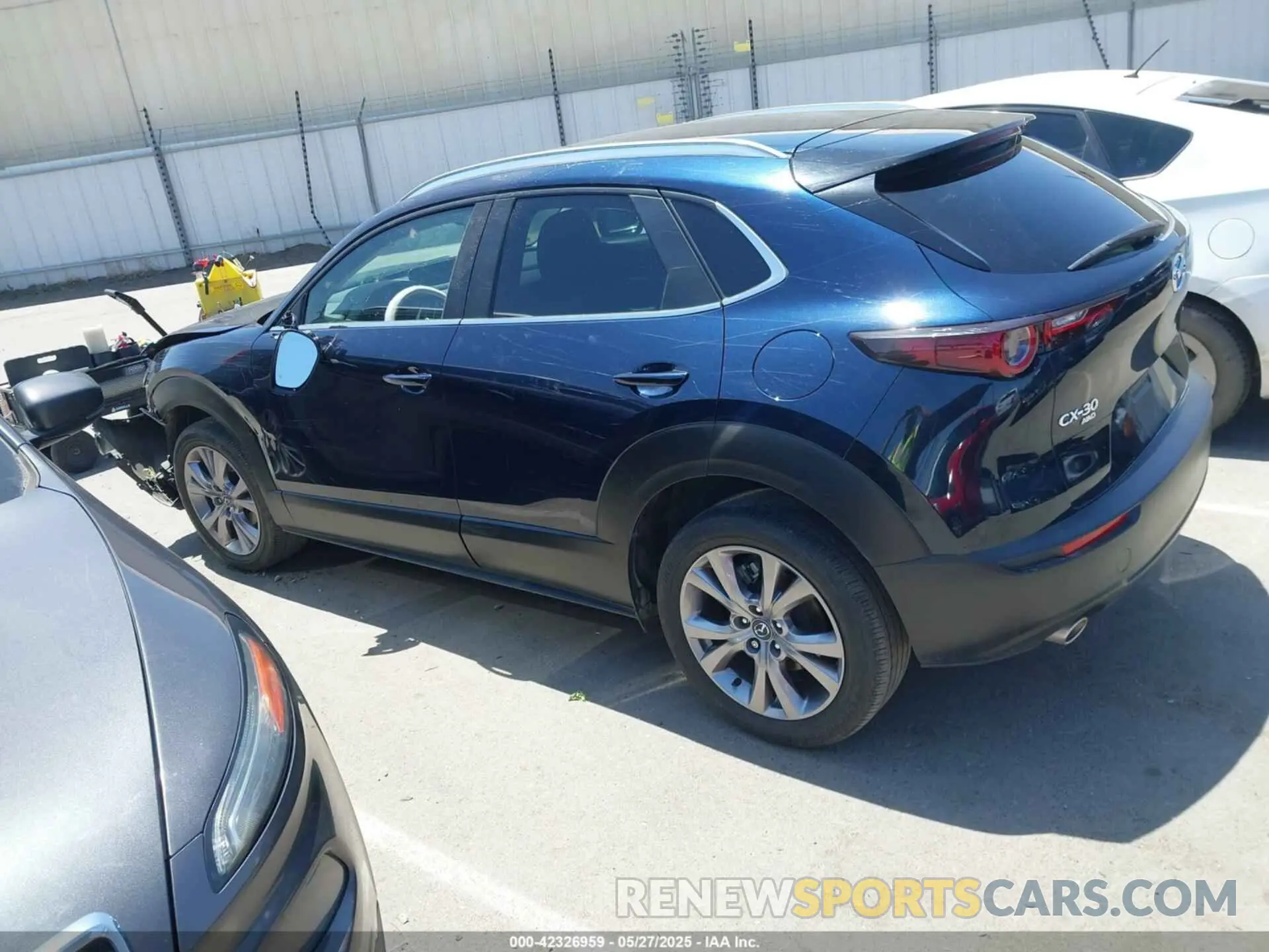 14 Photograph of a damaged car 3MVDMBBM3PM514030 MAZDA CX-30 2023