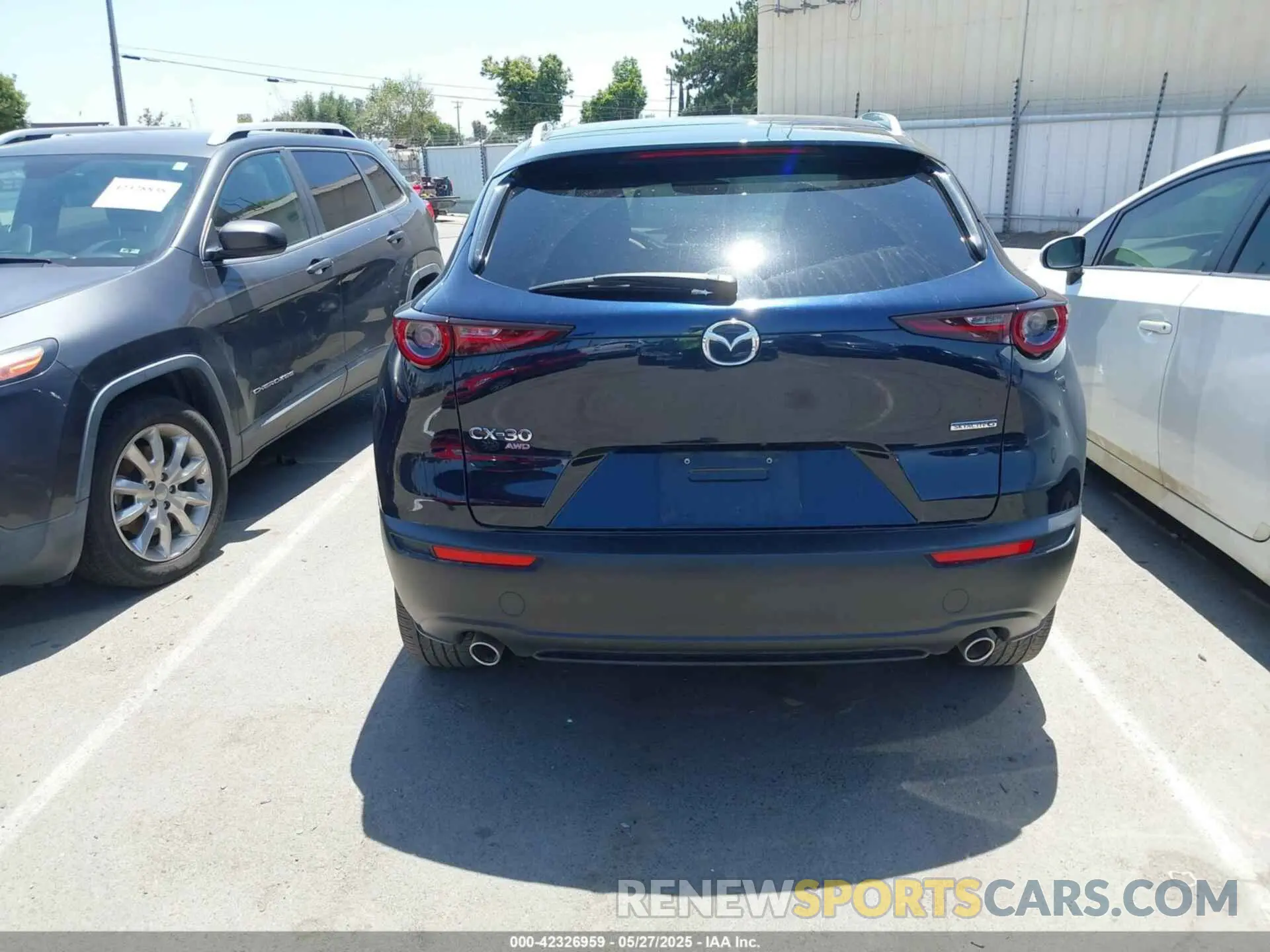 16 Photograph of a damaged car 3MVDMBBM3PM514030 MAZDA CX-30 2023