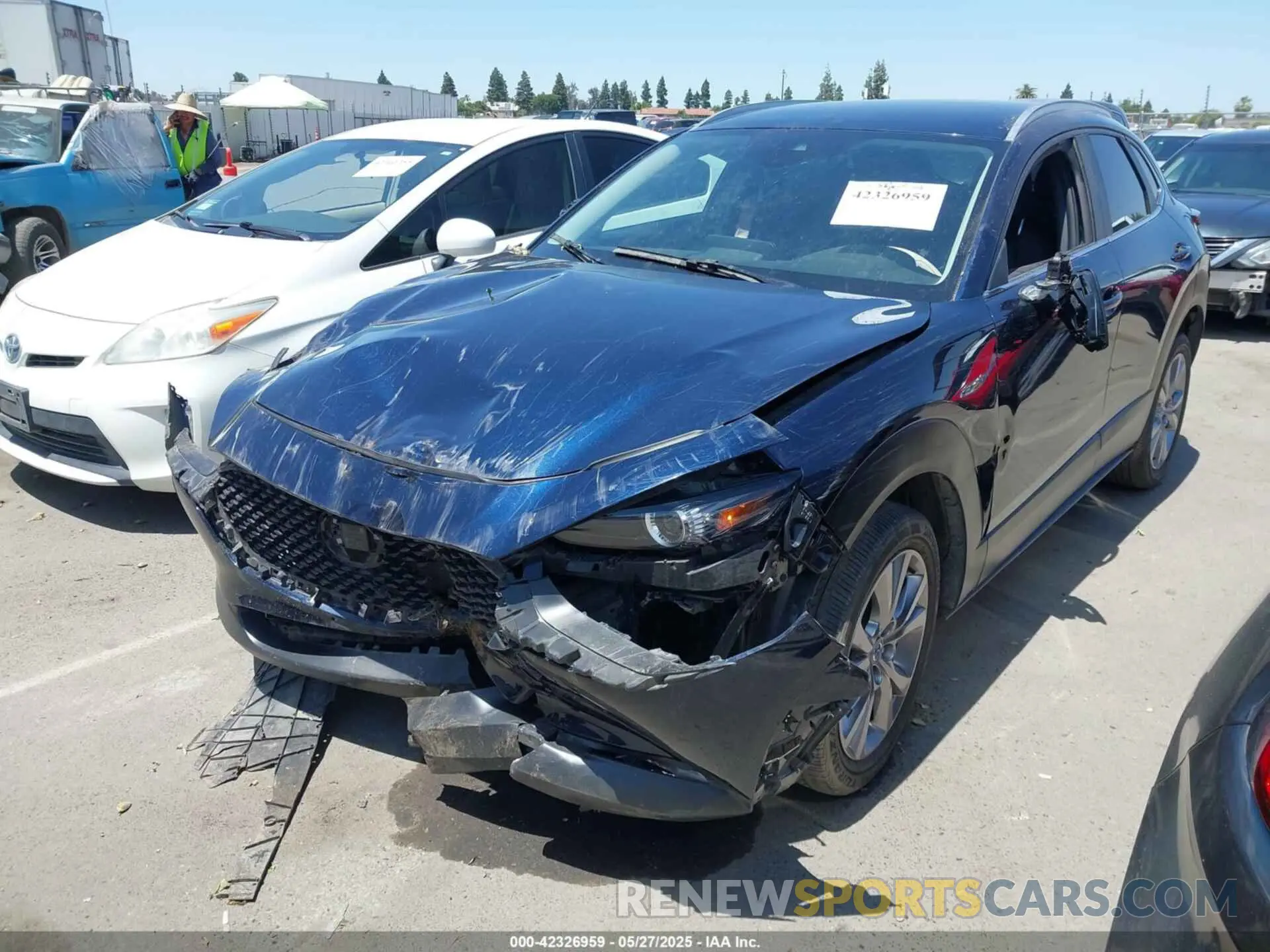6 Photograph of a damaged car 3MVDMBBM3PM514030 MAZDA CX-30 2023