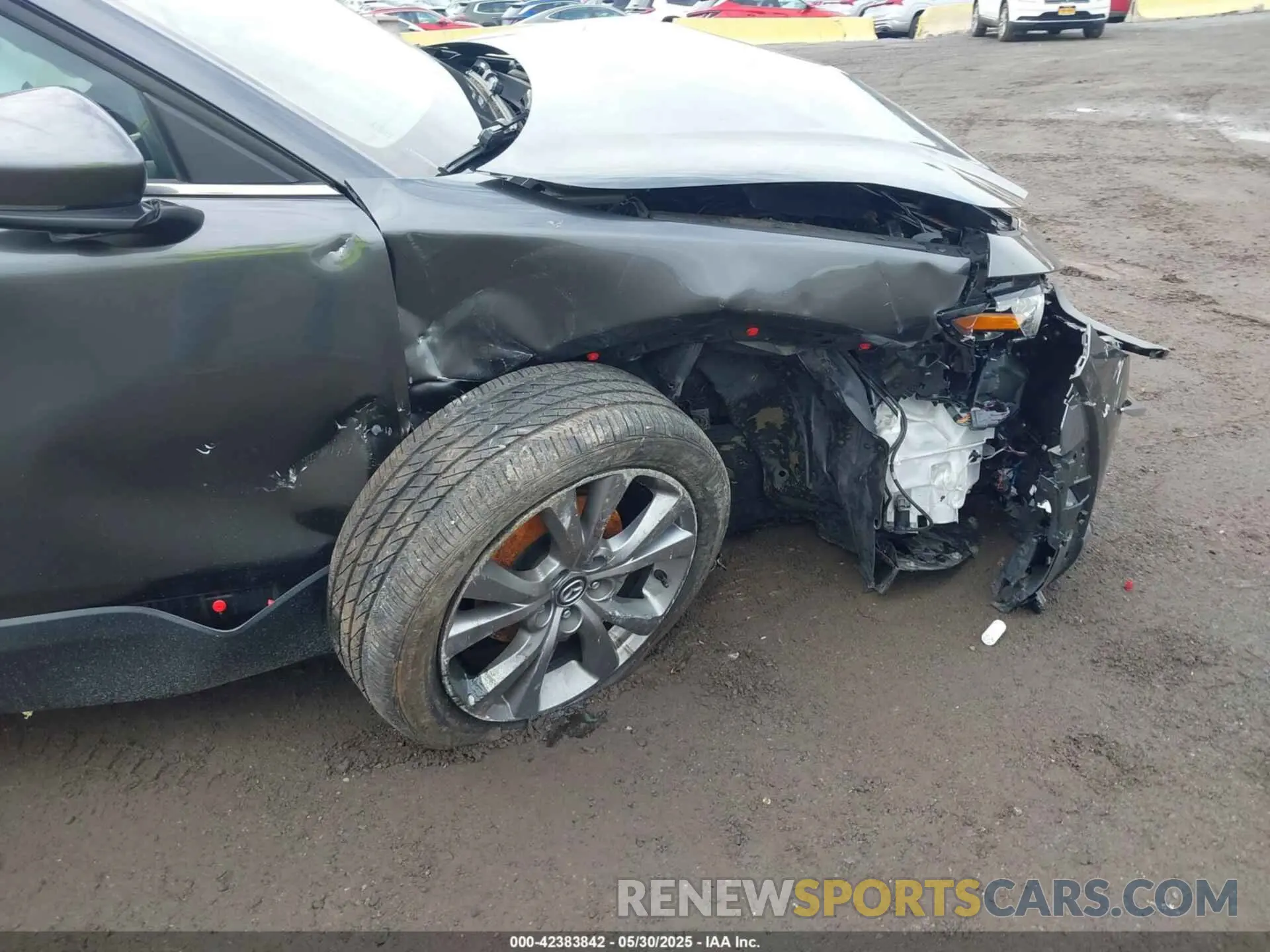 18 Photograph of a damaged car 3MVDMBBM3PM514805 MAZDA CX-30 2023