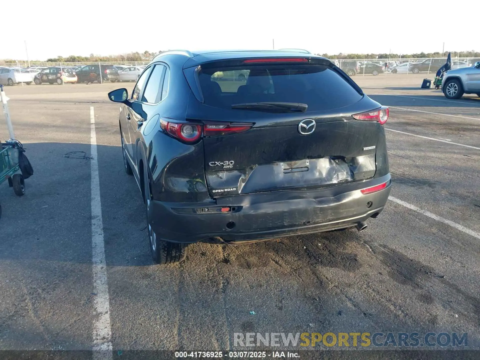 6 Photograph of a damaged car 3MVDMBBM3PM584854 MAZDA CX-30 2023