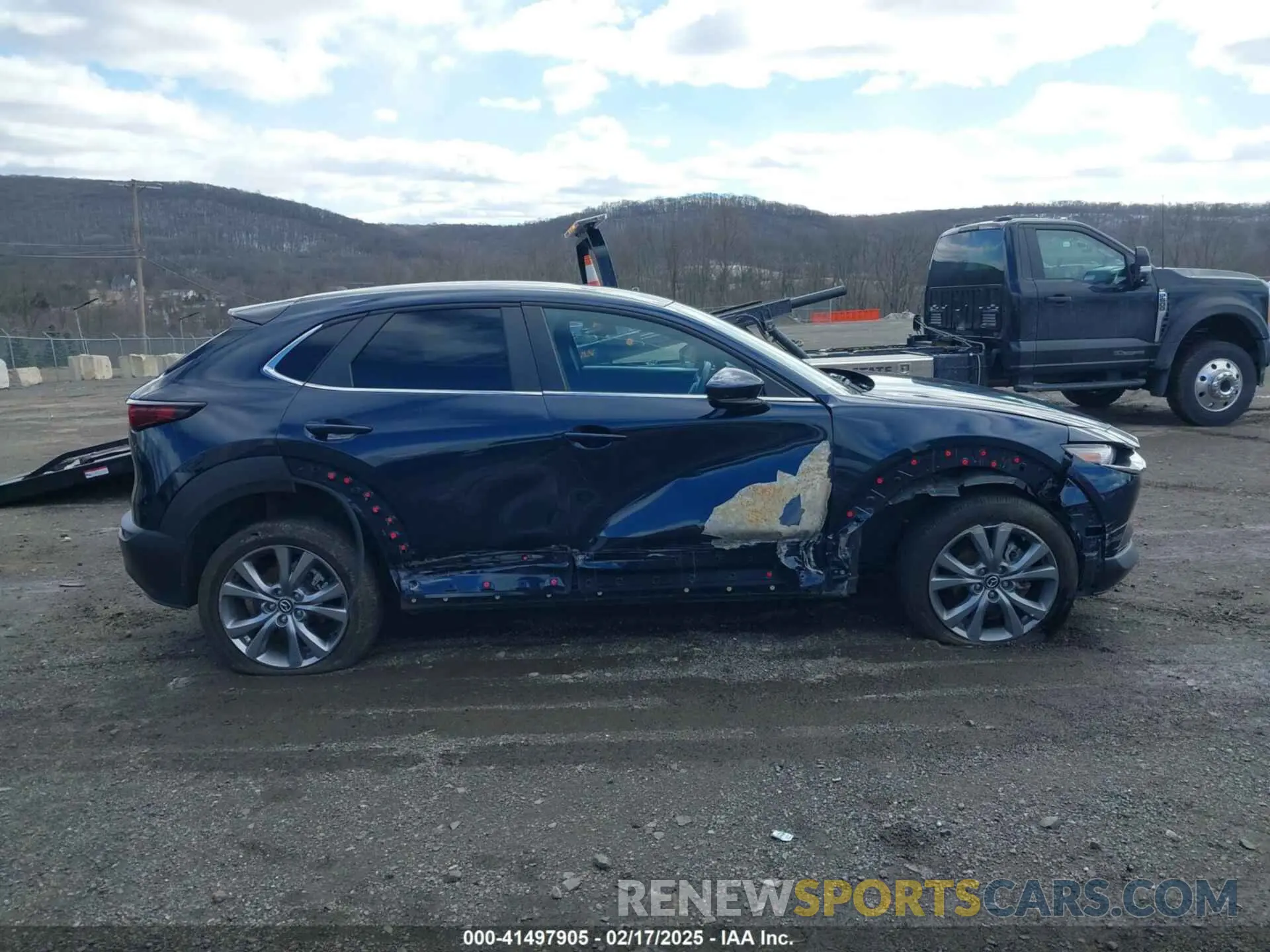 13 Photograph of a damaged car 3MVDMBBM4PM520127 MAZDA CX-30 2023