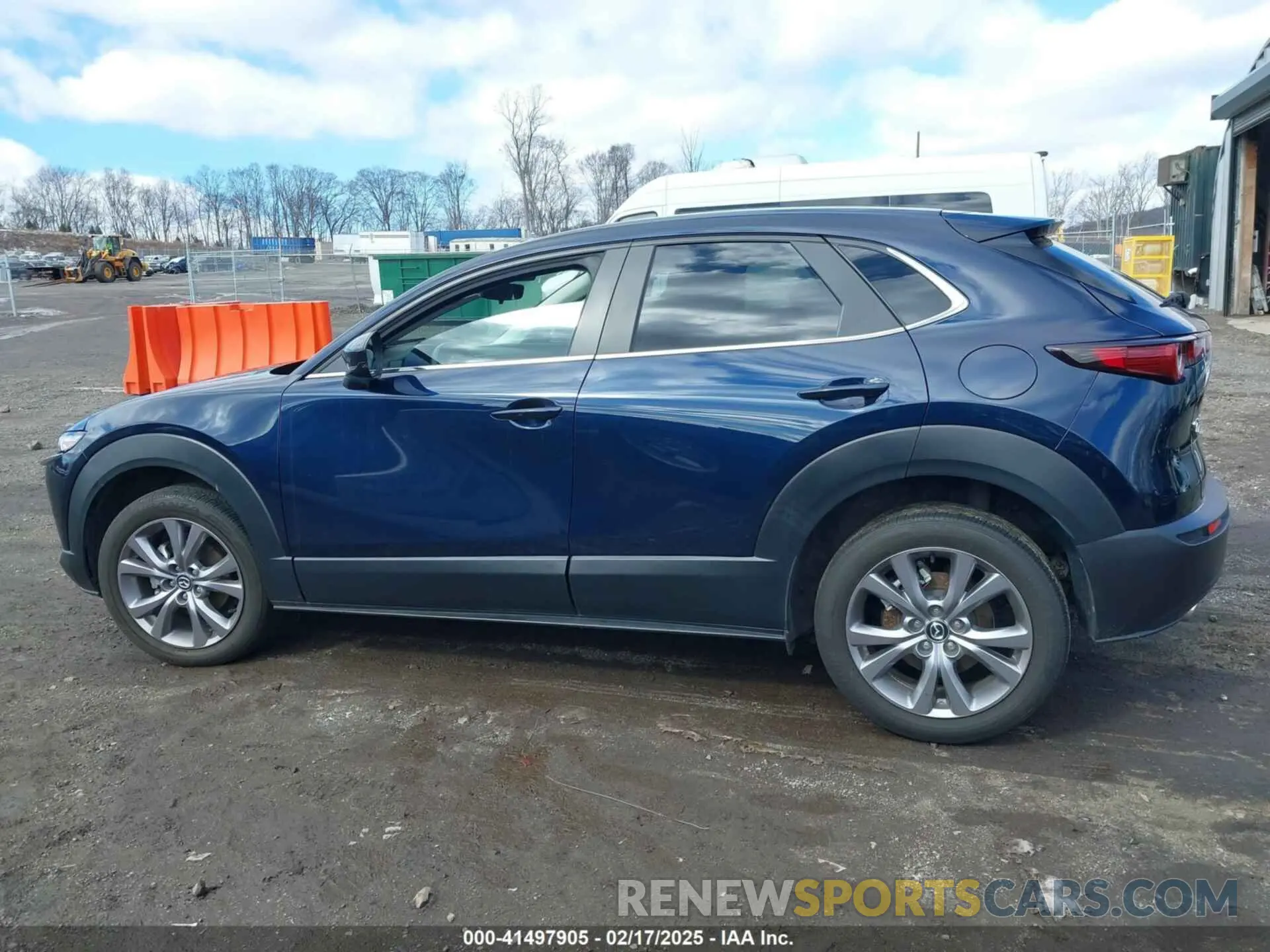 14 Photograph of a damaged car 3MVDMBBM4PM520127 MAZDA CX-30 2023