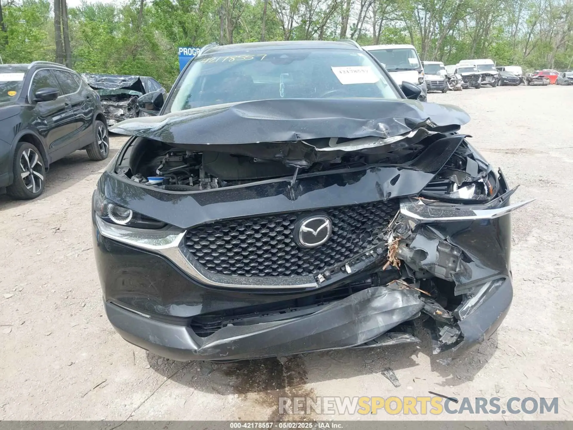 17 Photograph of a damaged car 3MVDMBBM6PM554733 MAZDA CX-30 2023