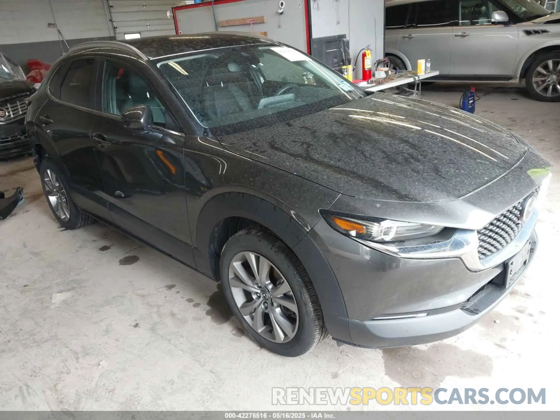 1 Photograph of a damaged car 3MVDMBBM6PM575551 MAZDA CX-30 2023
