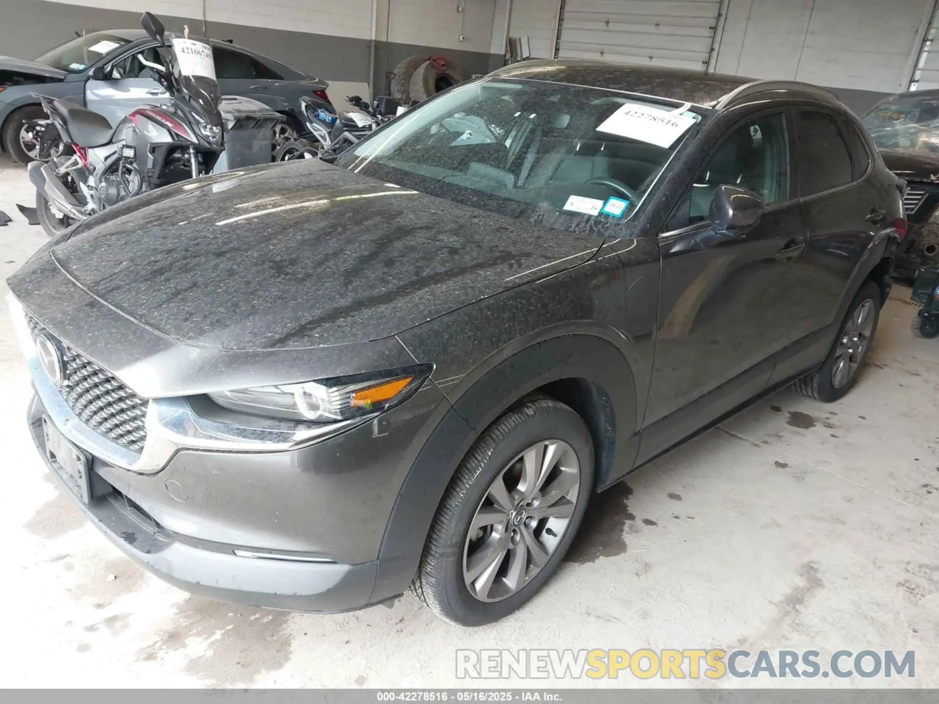 2 Photograph of a damaged car 3MVDMBBM6PM575551 MAZDA CX-30 2023